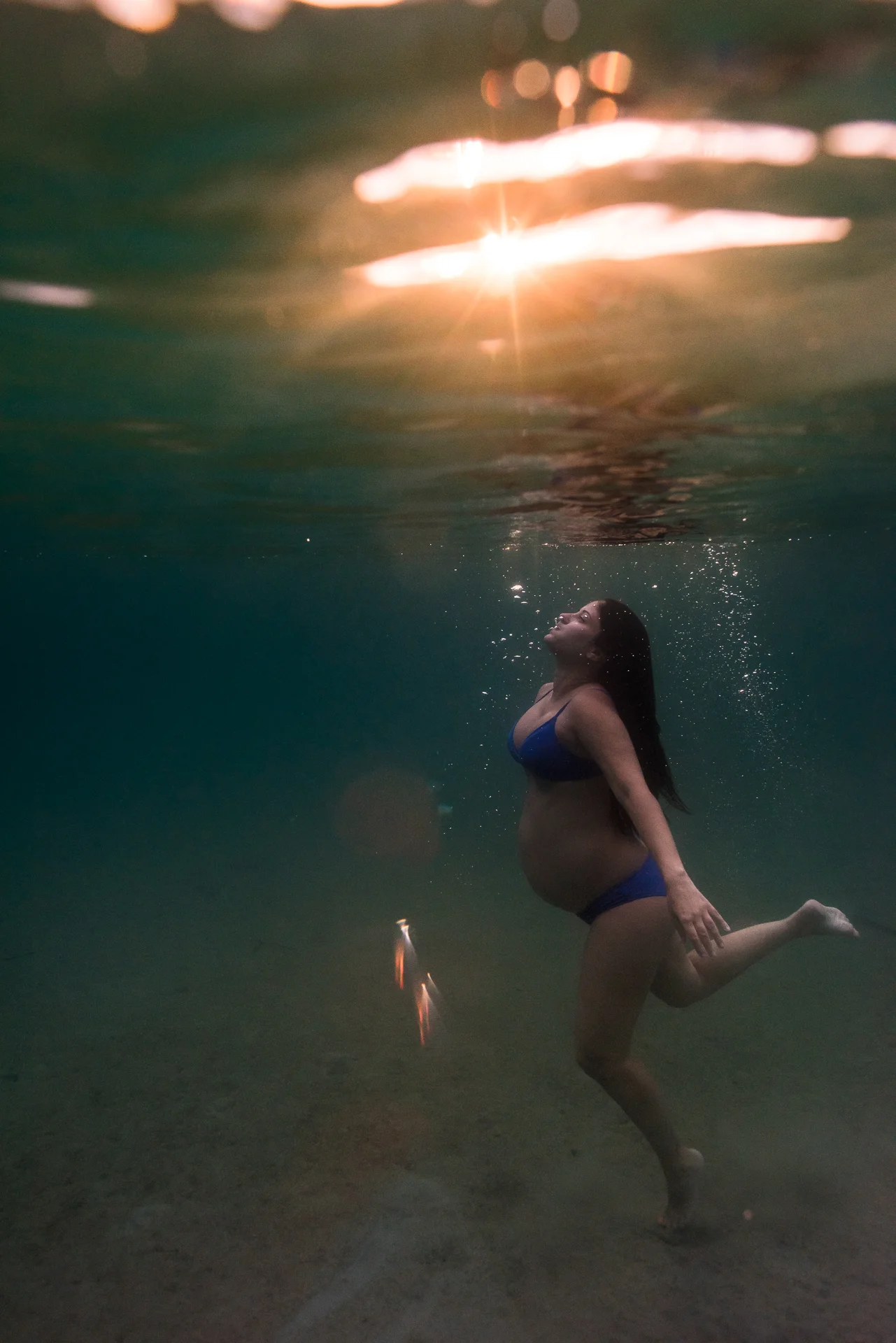 AnnaUnderwaterMaternity-616.jpg