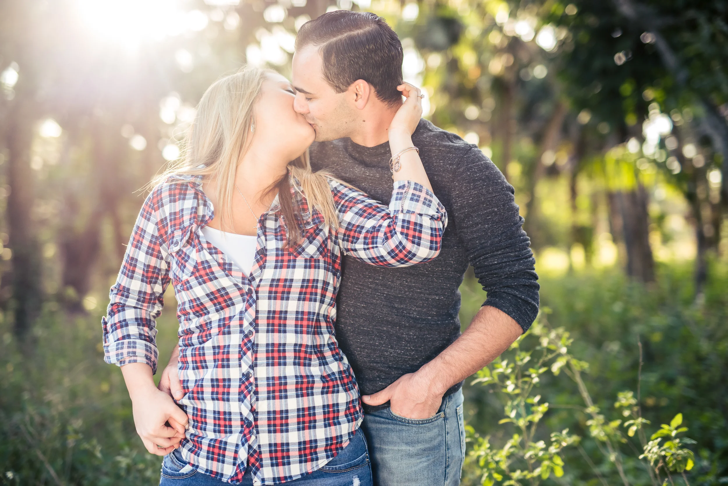 {Lexi&Joe'sEngagementSession}{RiverBendPark}{March2016}-0016.jpg