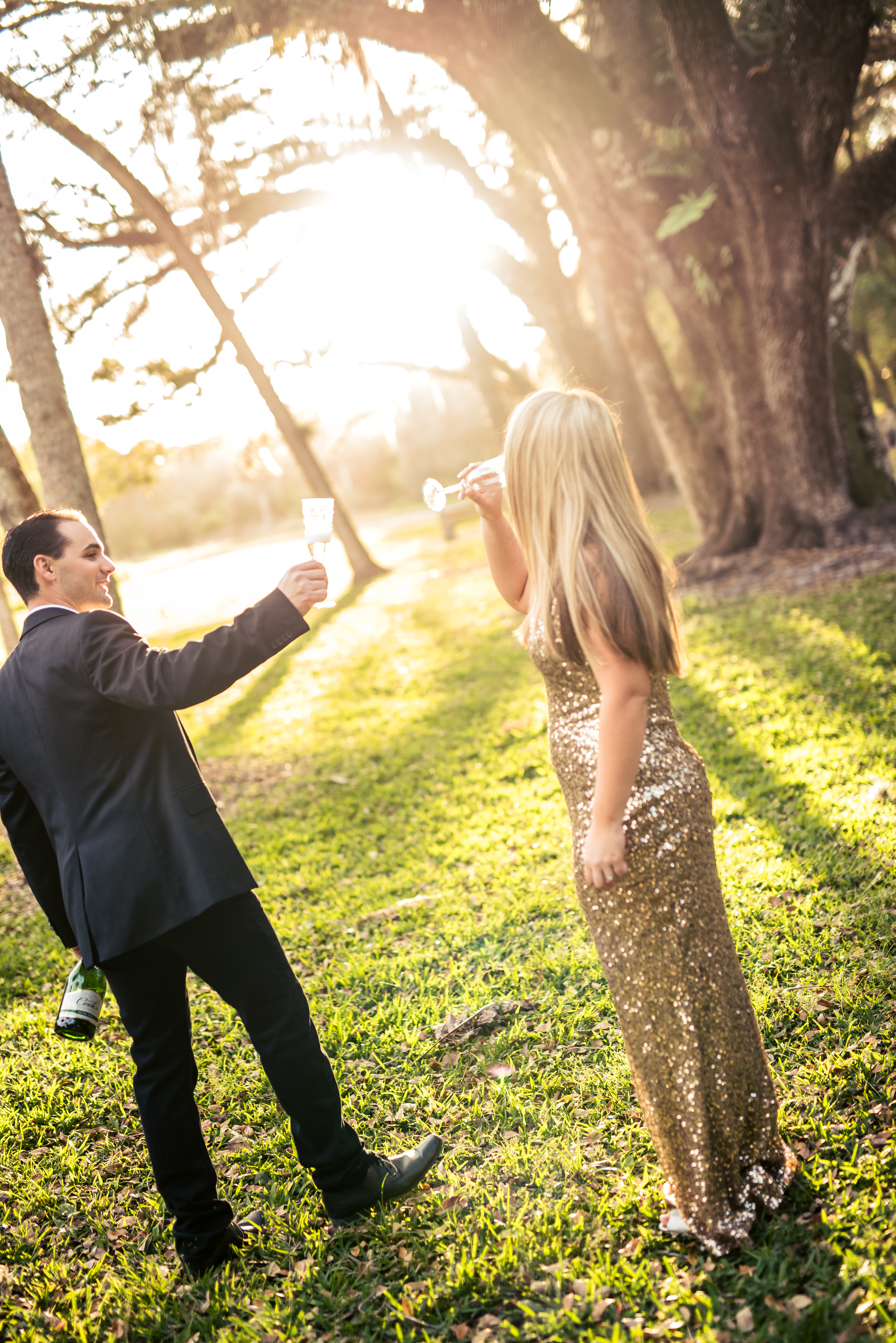 {Lexi&Joe'sEngagementSession}{RiverBendPark}{March2016}-0055.jpg