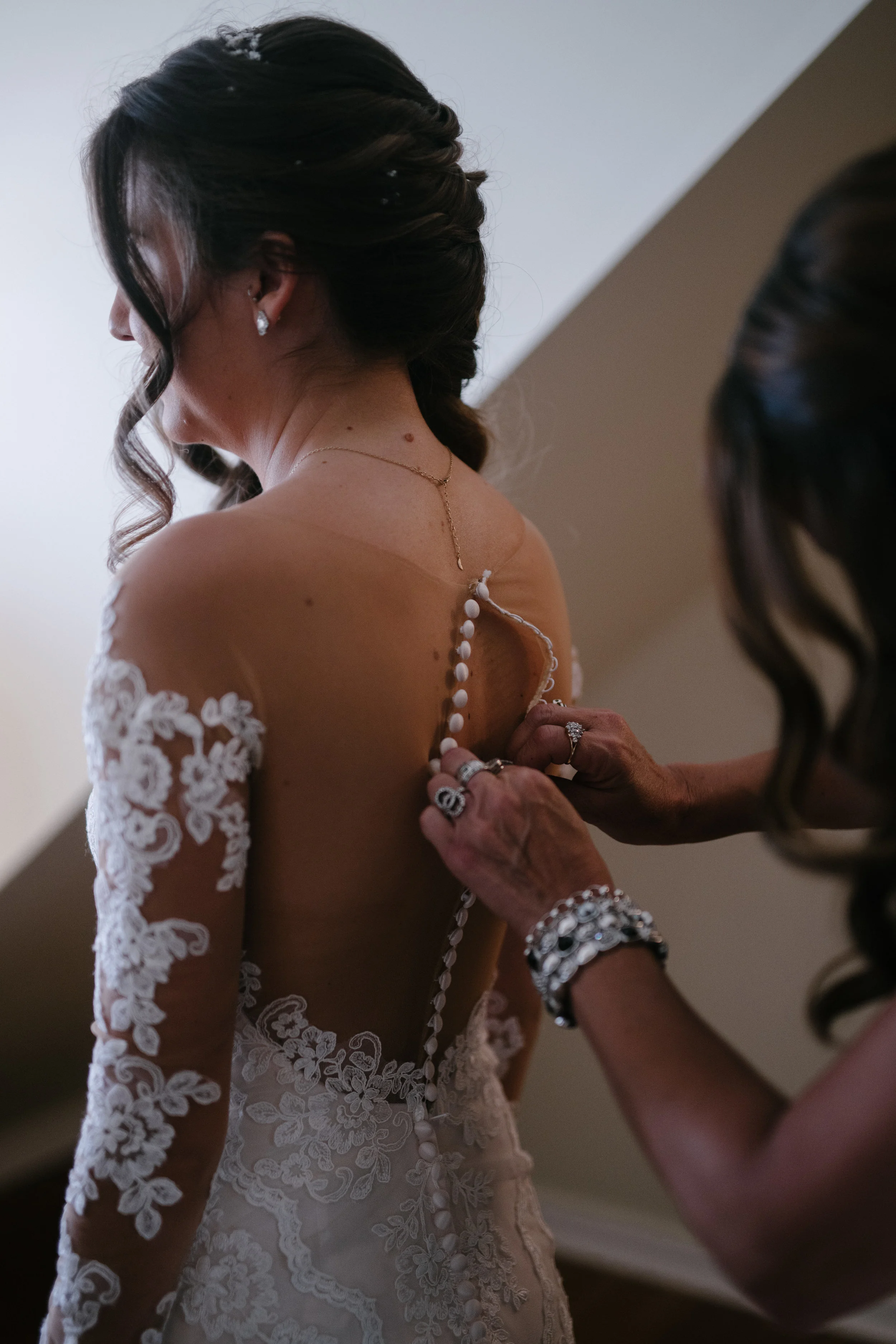 Nicolette&Brad|Wedding|RhodeIsland|Sep11,2016|GettingReady-0091.jpg