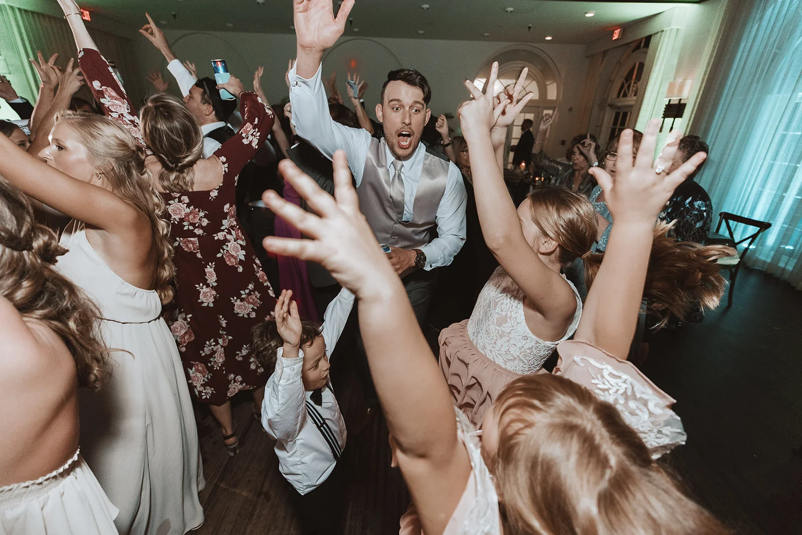 Katye_and_Jason_Wedding-0917.jpg