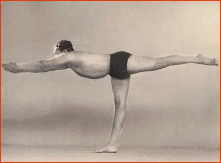 a3aca181382de1ca5174604bbc2a4ebe--yoga-iyengar-yoga-studios.jpg