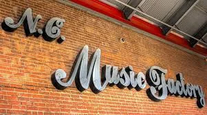 Em & Matt Acoustic - Small Bar/ NC Music Factory