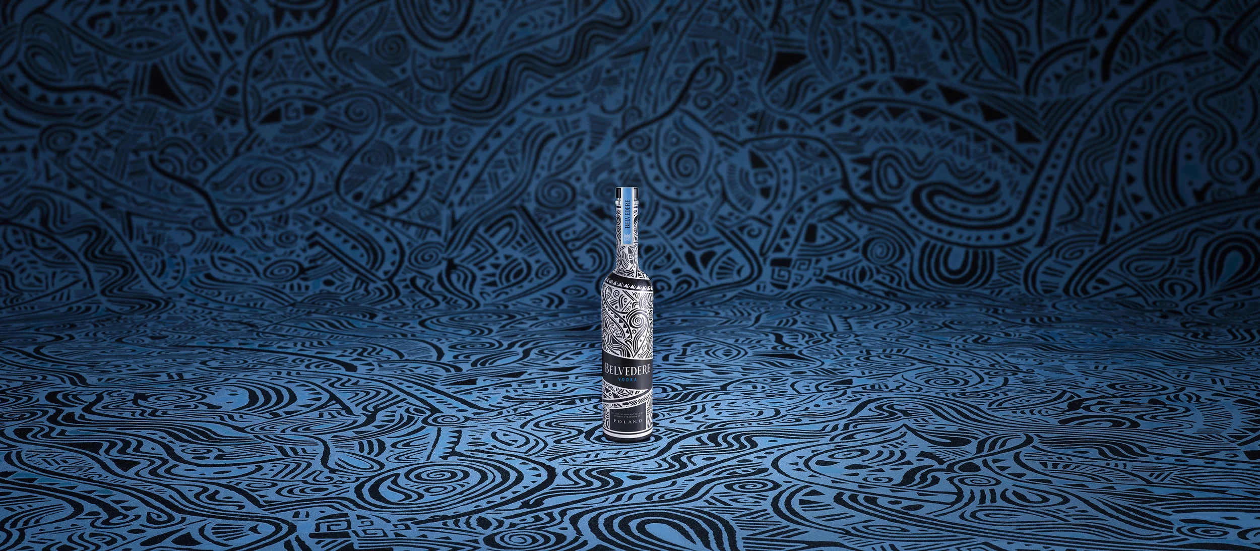 Bottle shot_Canvass Background_Landscape.jpg