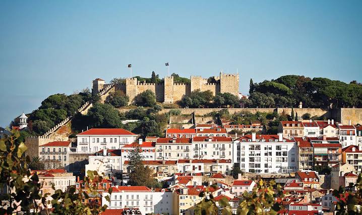 Castelo de Sao Jorge. Photo source: visitlisboa.com