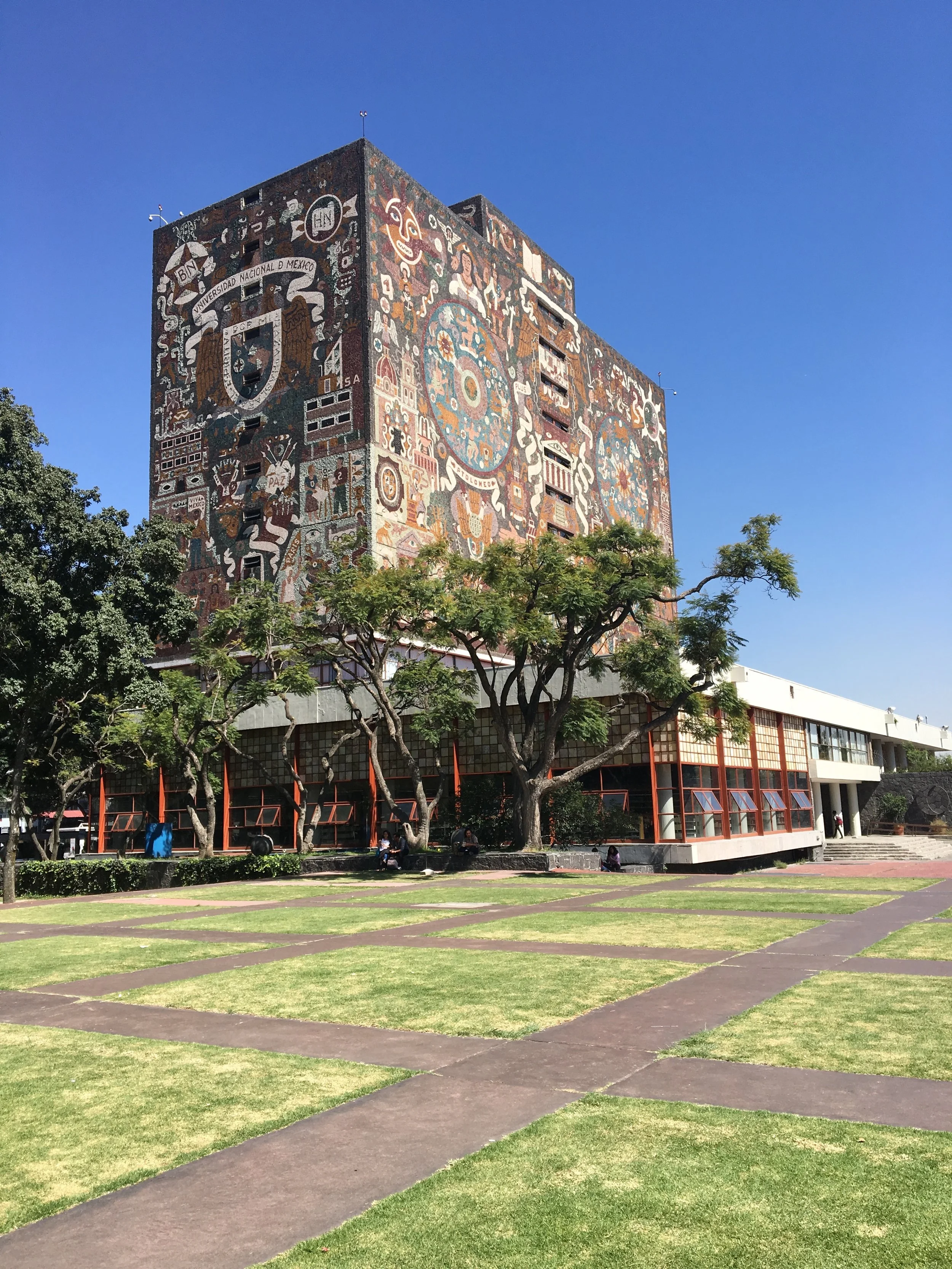 UNAM Central Library. Photo Credit: Contemporary Art Daily.
