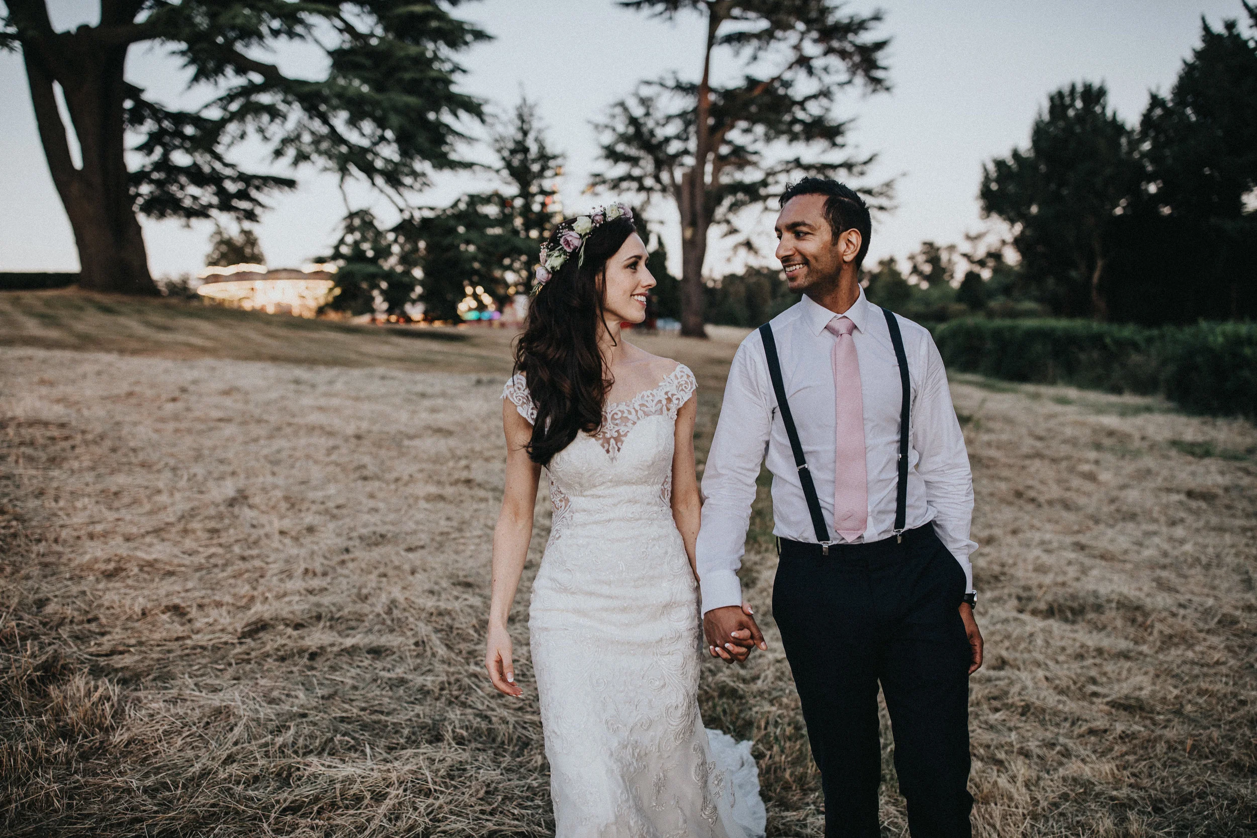 Victoria&Raj989.jpg