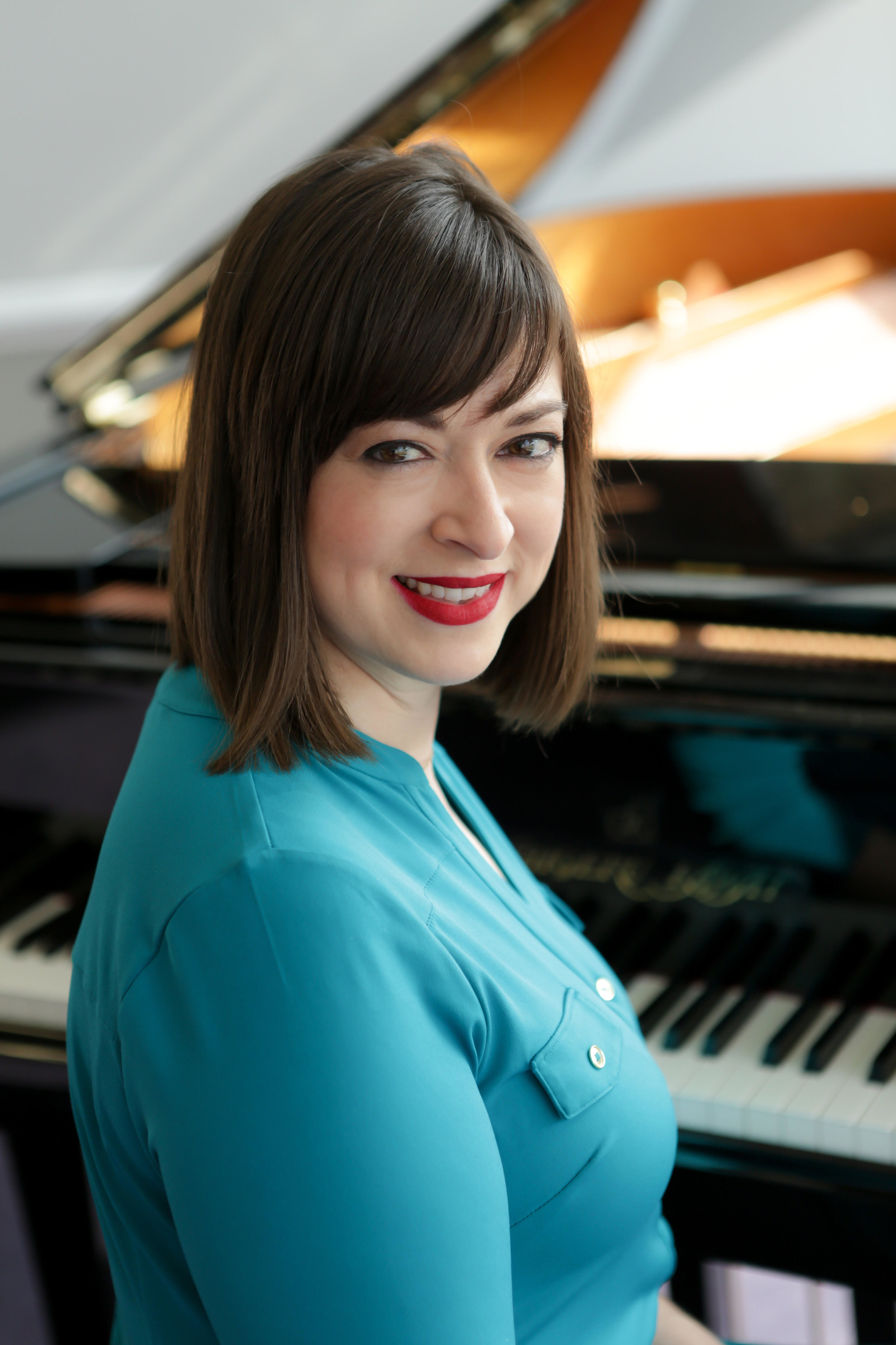 Mary Piechowski, Associate Musician