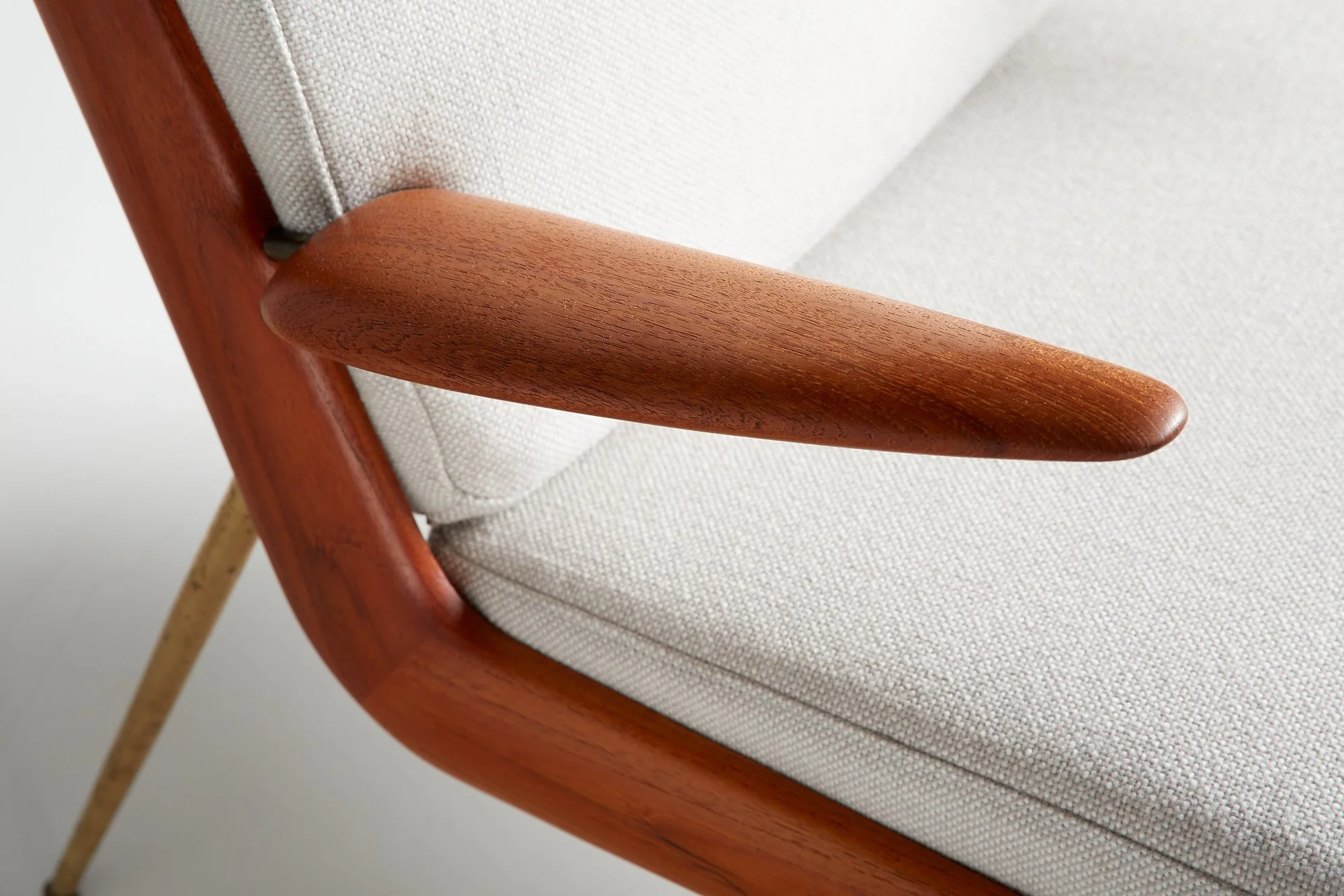 Peter Hvidt Boomerang Chair Arms 10-22 â Dagmar