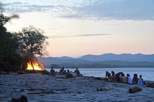 Beach Bonfires🔥Starry Nights ✨

Yoga Adventure Retreat(s) 
August, 5-11
September, 2-8
PANAMA 
@santacatalinaretreats  @fannyyoga .
.
.
.
.
.
.
.
.
.
.
.

#yeahyoga #adventure #yoga #healing #retreat #panama #surf #beach #love #island #sup #ocean #n