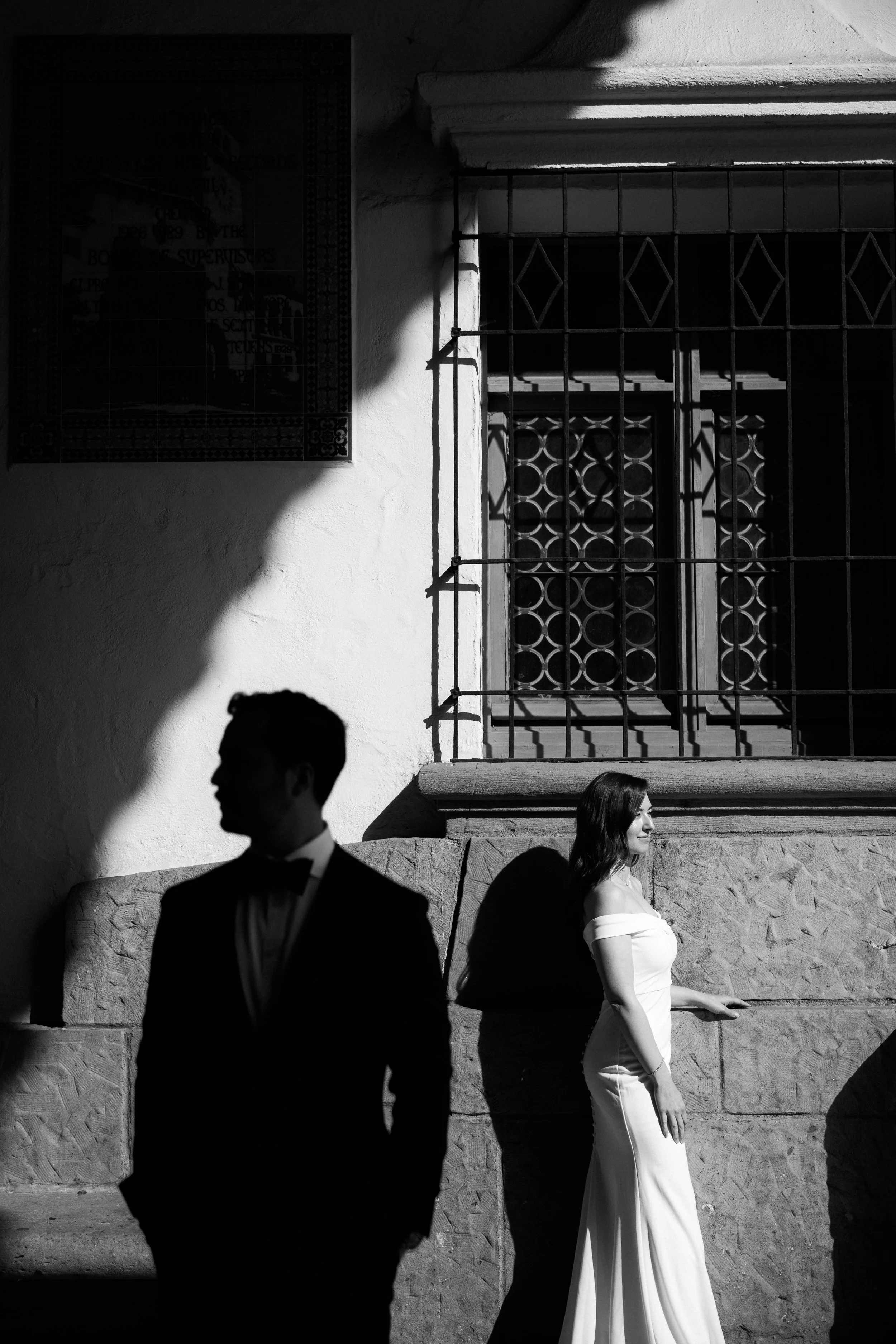 Loose Editorial Wedding photography at the Santa Barbara Courthouse