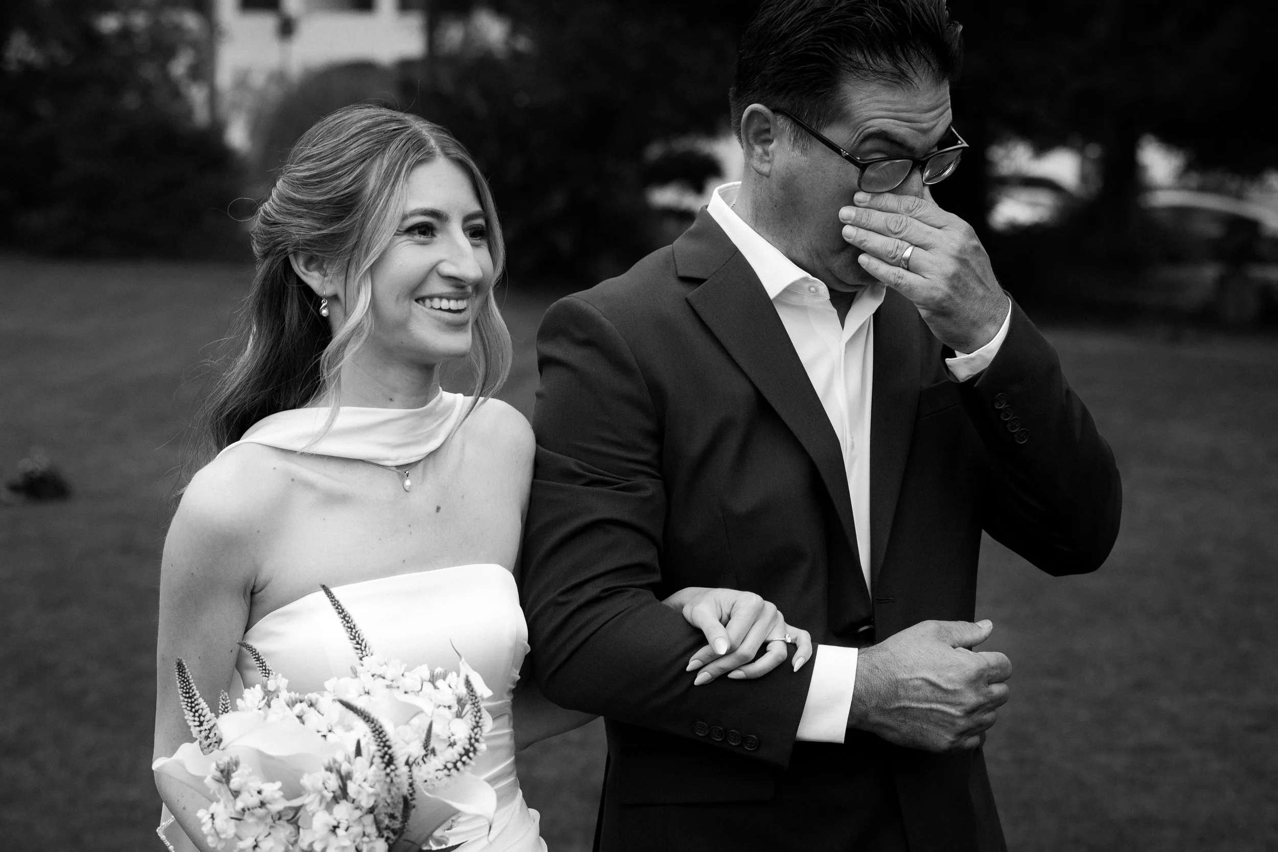 santa-barbara-wedding-photographer-emotional-courthouse-portraits