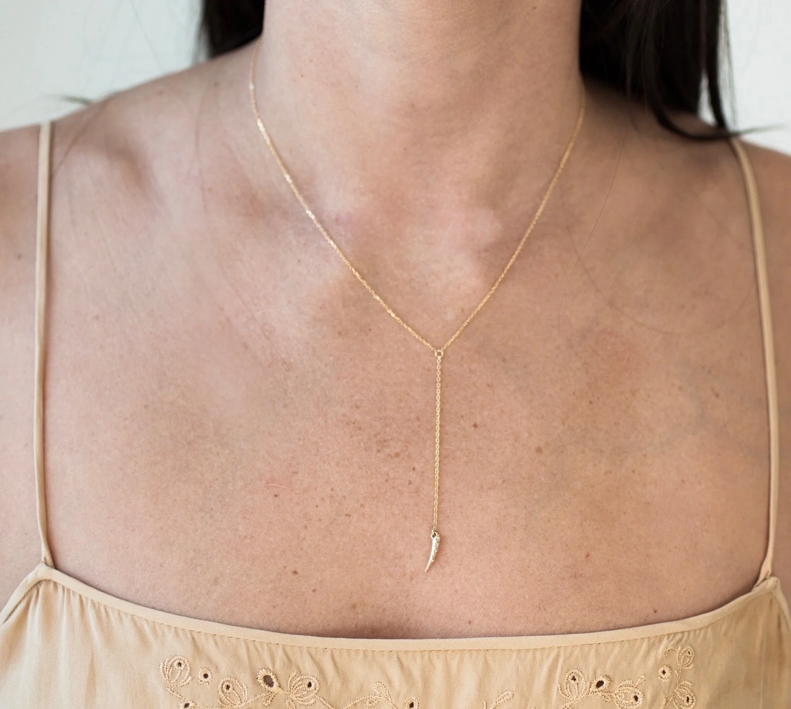 White claw lariat.jpeg