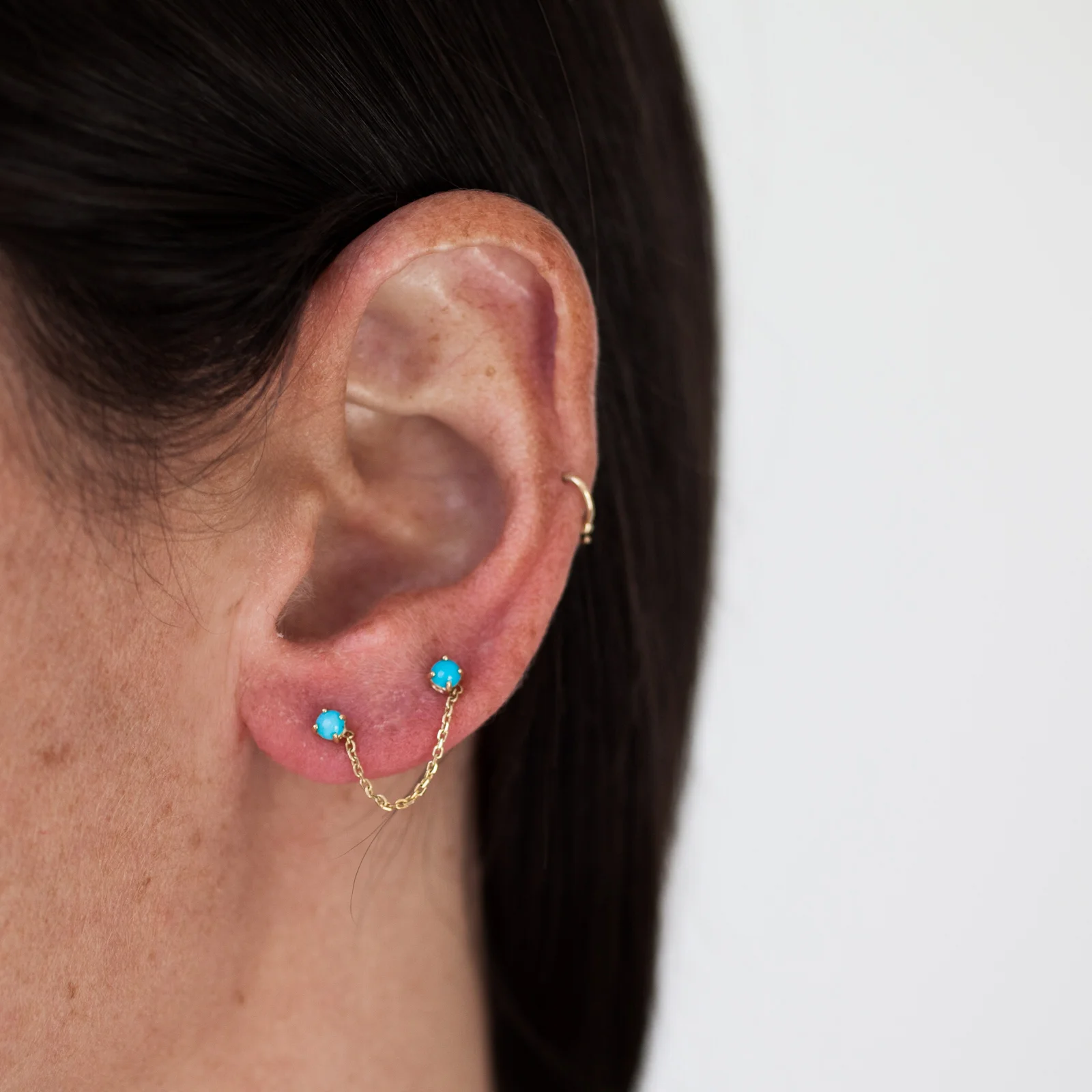 Turquoise chain studs.jpeg