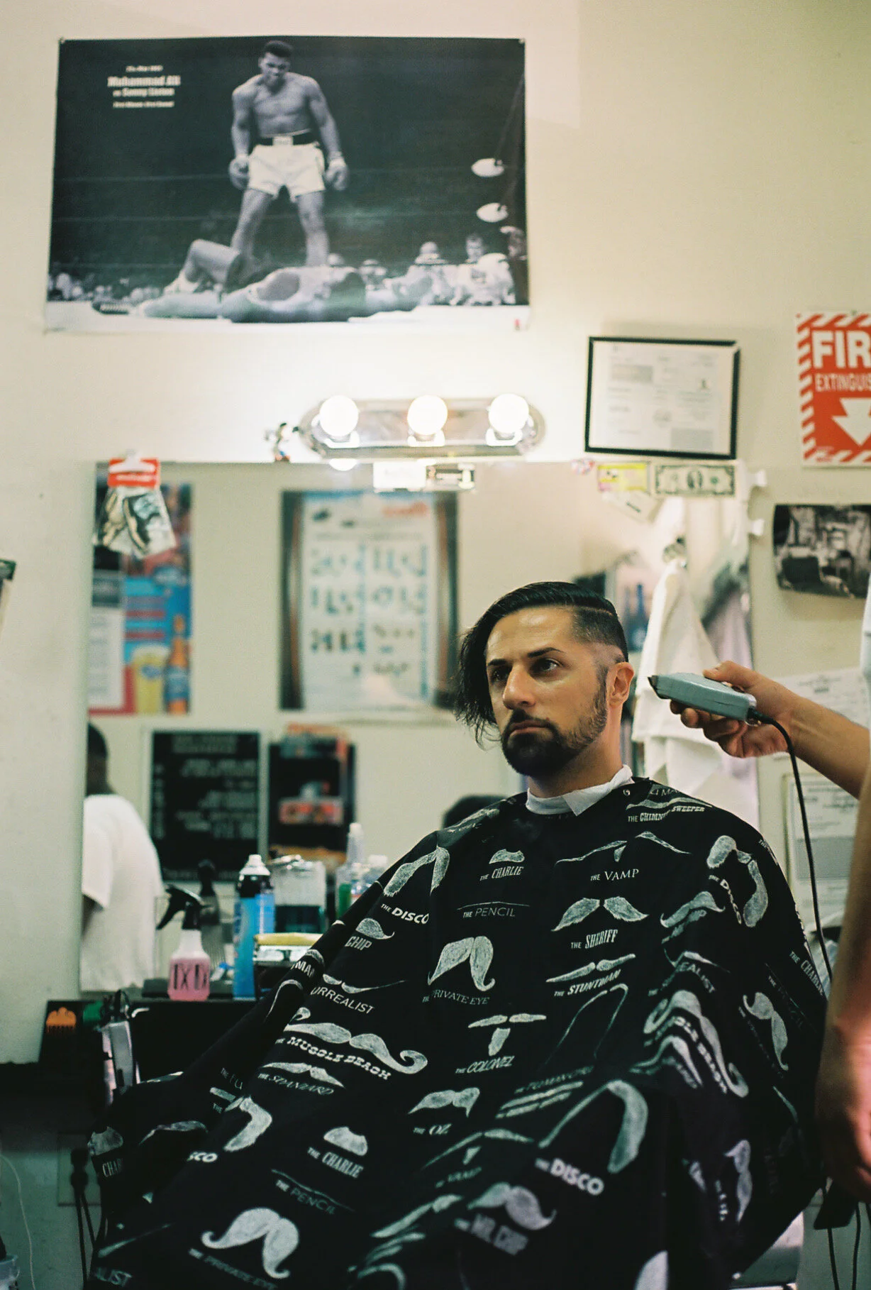 Unkonfined - Barbershop - 1