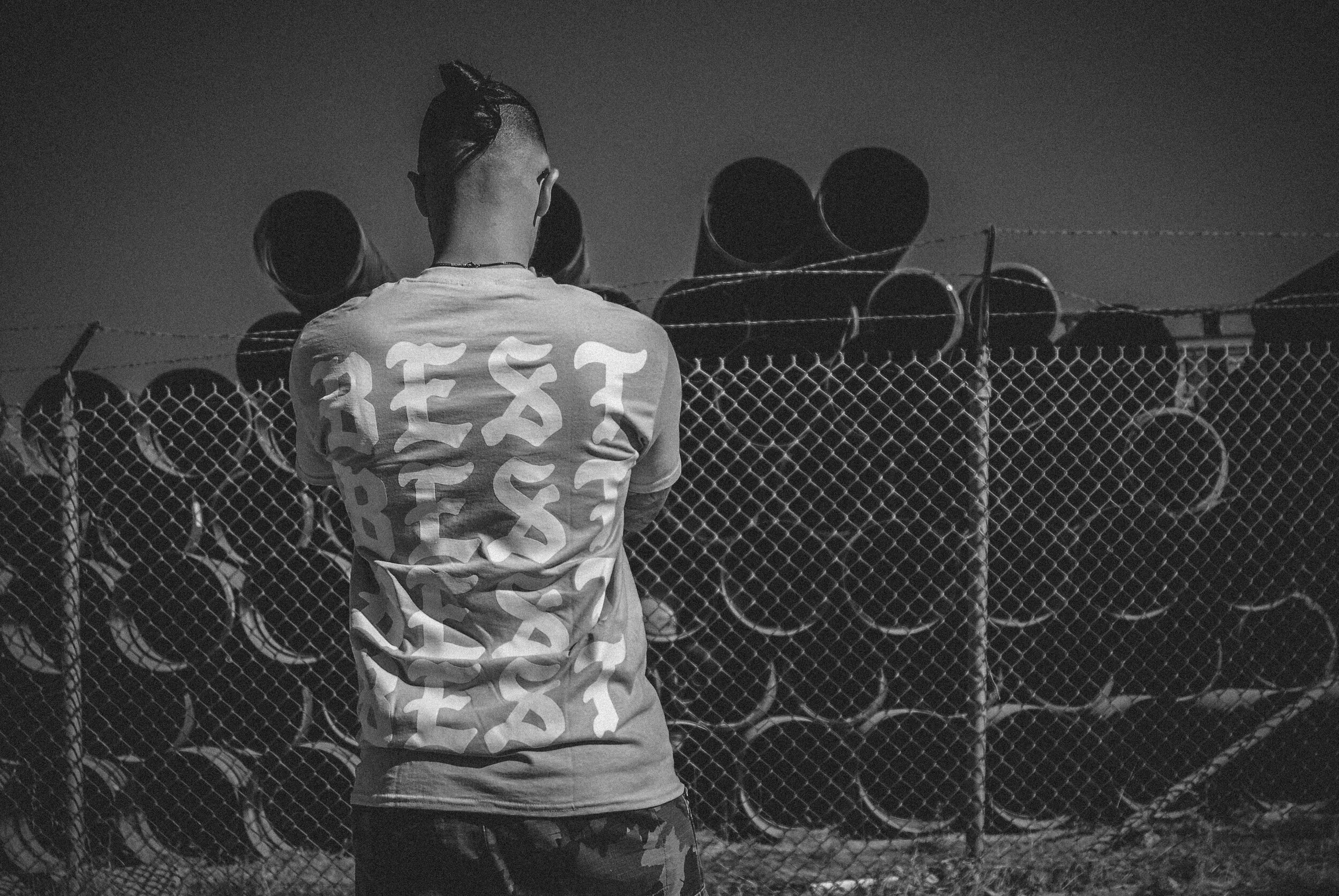 Unkonfined - Breezy Excursion Photoshoot - 23