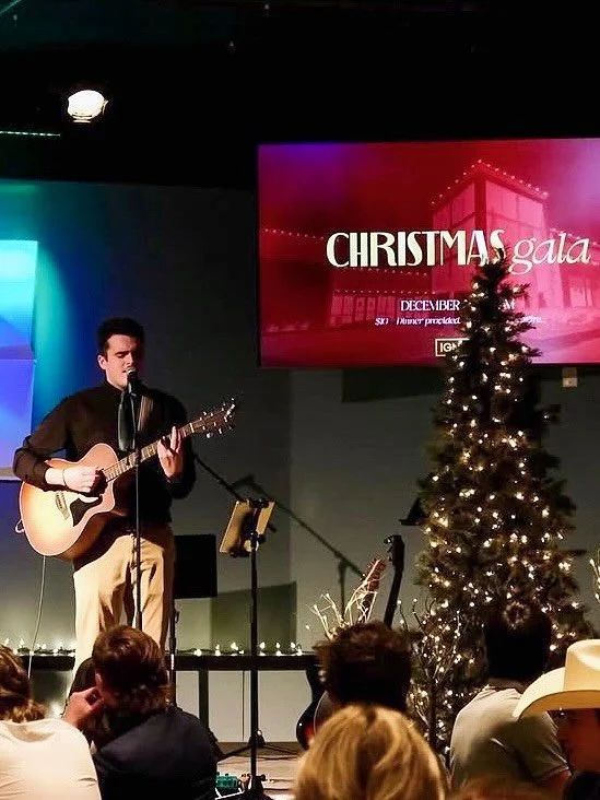 ONLY 1 MORE WEEK UNTIL CHRISTMAS GALA 🎄

NOW IS THE TIME (if you haven&rsquo;t already) to get your tickets and sign up for our talent show at the linktree in our bio! It&rsquo;s going to be so much fun!