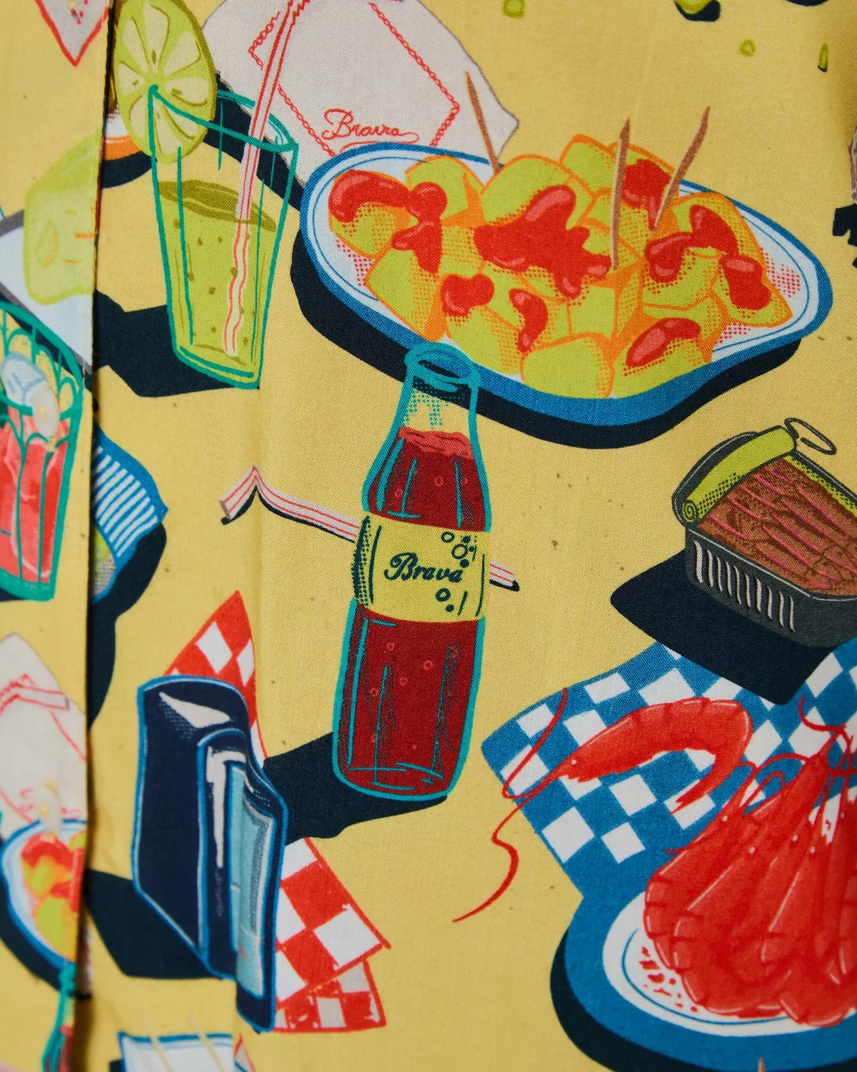 Brava_Chiringuito_Aloha_Blouse_Yellow_Food_Diner_Retro_6.webp