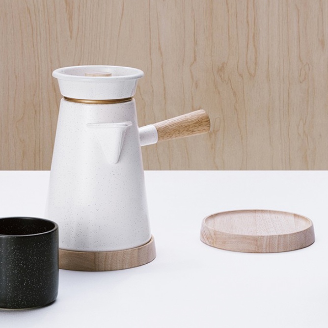 us2015-cowboy-kettles-1-argb_copy.jpg