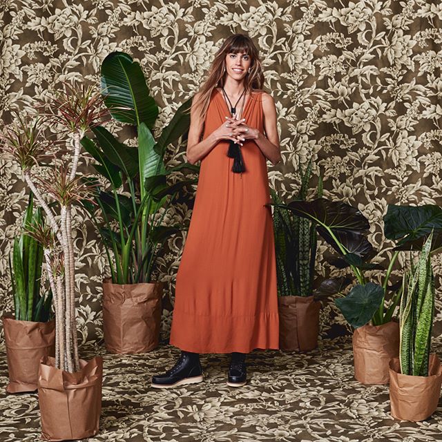 Tuesday cazh daytime maxi lewk? Don't mind if we do. #maxidress #daytimemaxi #maxichallenge #sffashionblogger #outfitinspo #valenciastreetsf #valenciastreetstyle #sfmission #missionstyle #sanfranciscolove #sanfranciscostyle #summeroflove #farahfawcet