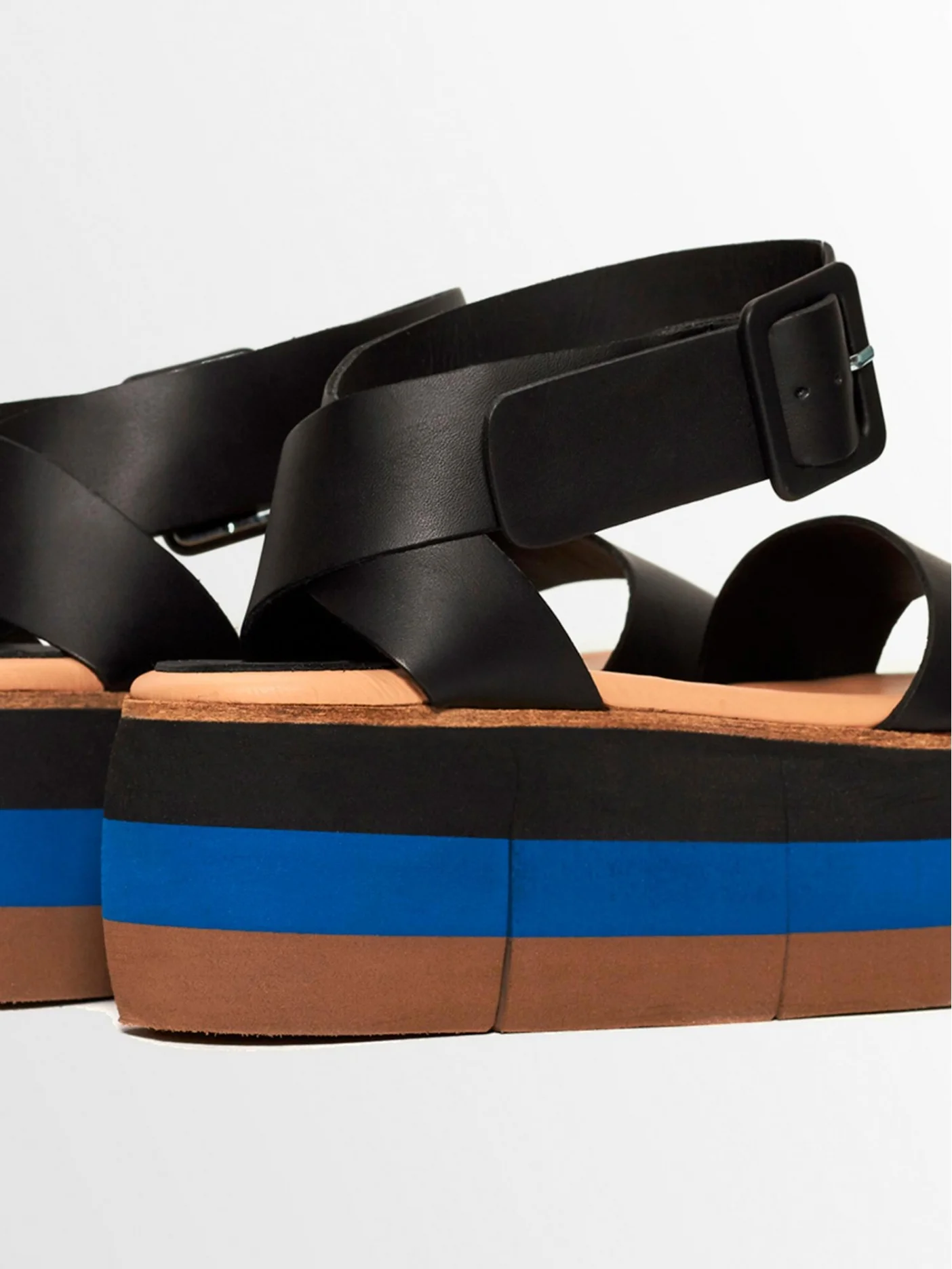 Paloma_Barcelo_Masako_Platform_Sandal_Black_Blue_5.jpg