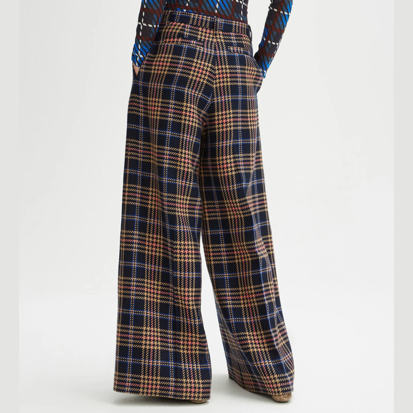 Rodebjer_Gizella_Check_Pant_Dark_Navy_4a.jpg