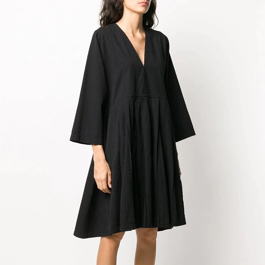 Henrik_Vibskov_Above_Oversized_Dress_Pleated_Cotton_3a.jpg