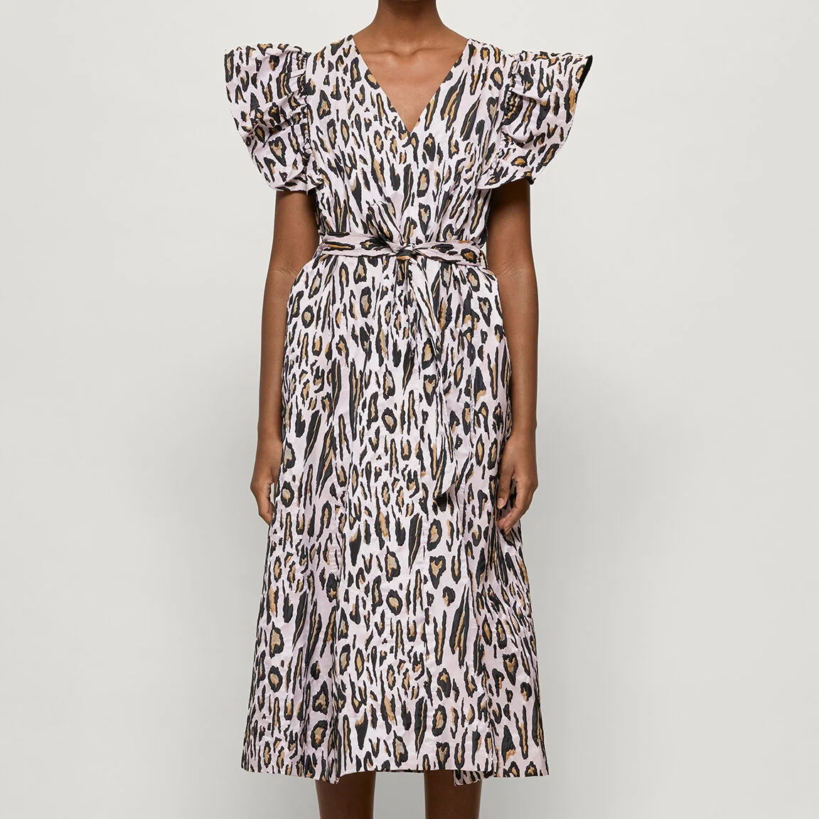 Baum_und_Pferdgarten_Addison_Dress_Primrose_Leopard_Jacquard_4a.jpg