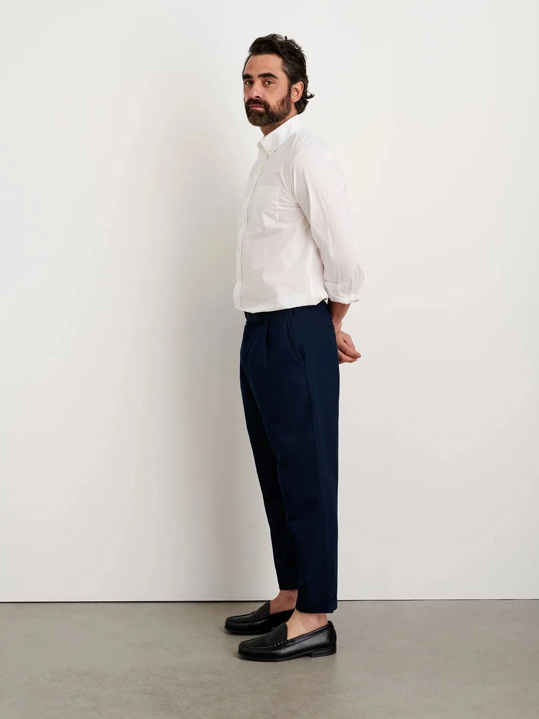 Alex_Mill_Standard_Pleated_Pant_Cotton_Linen_Dark_Navy_7.jpeg