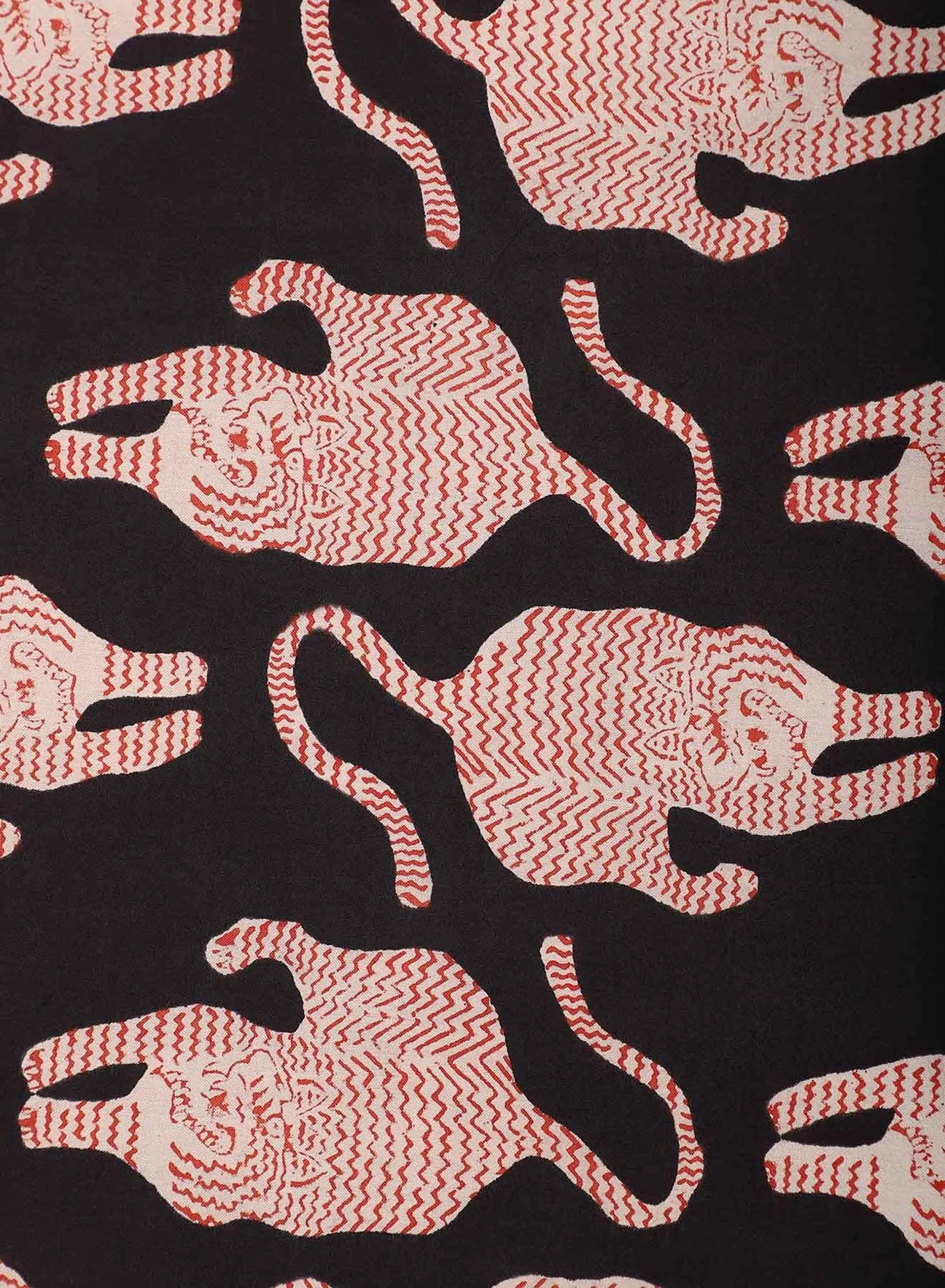 Kardo_Chintan_Shirt_BP69_Tiger_Block_Print_Black_2.jpeg