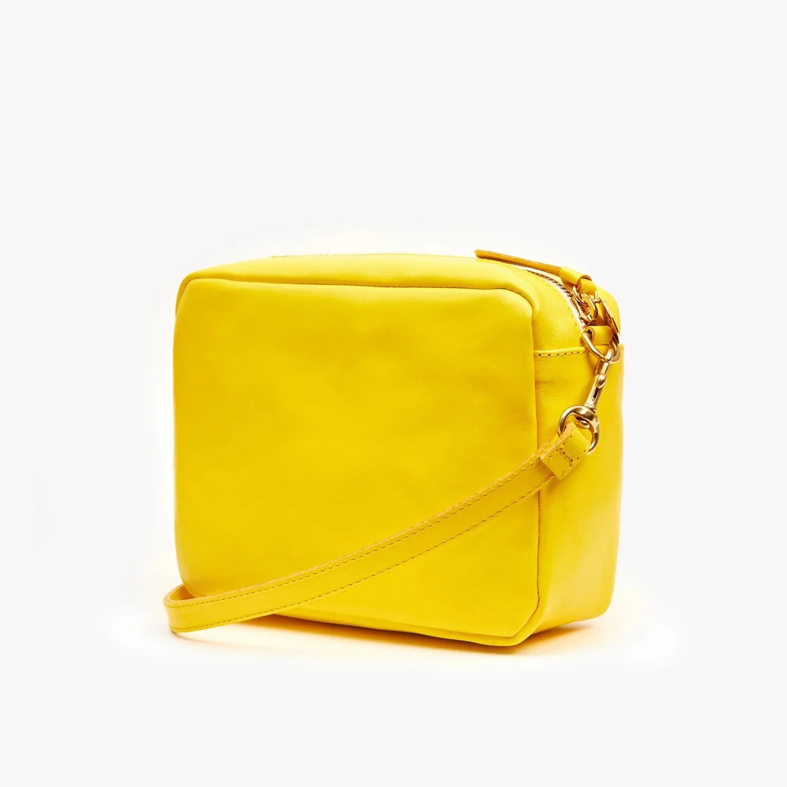 Clare_V_Midi_Sac_Dandelion_Rustic_Yellow_3.jpeg