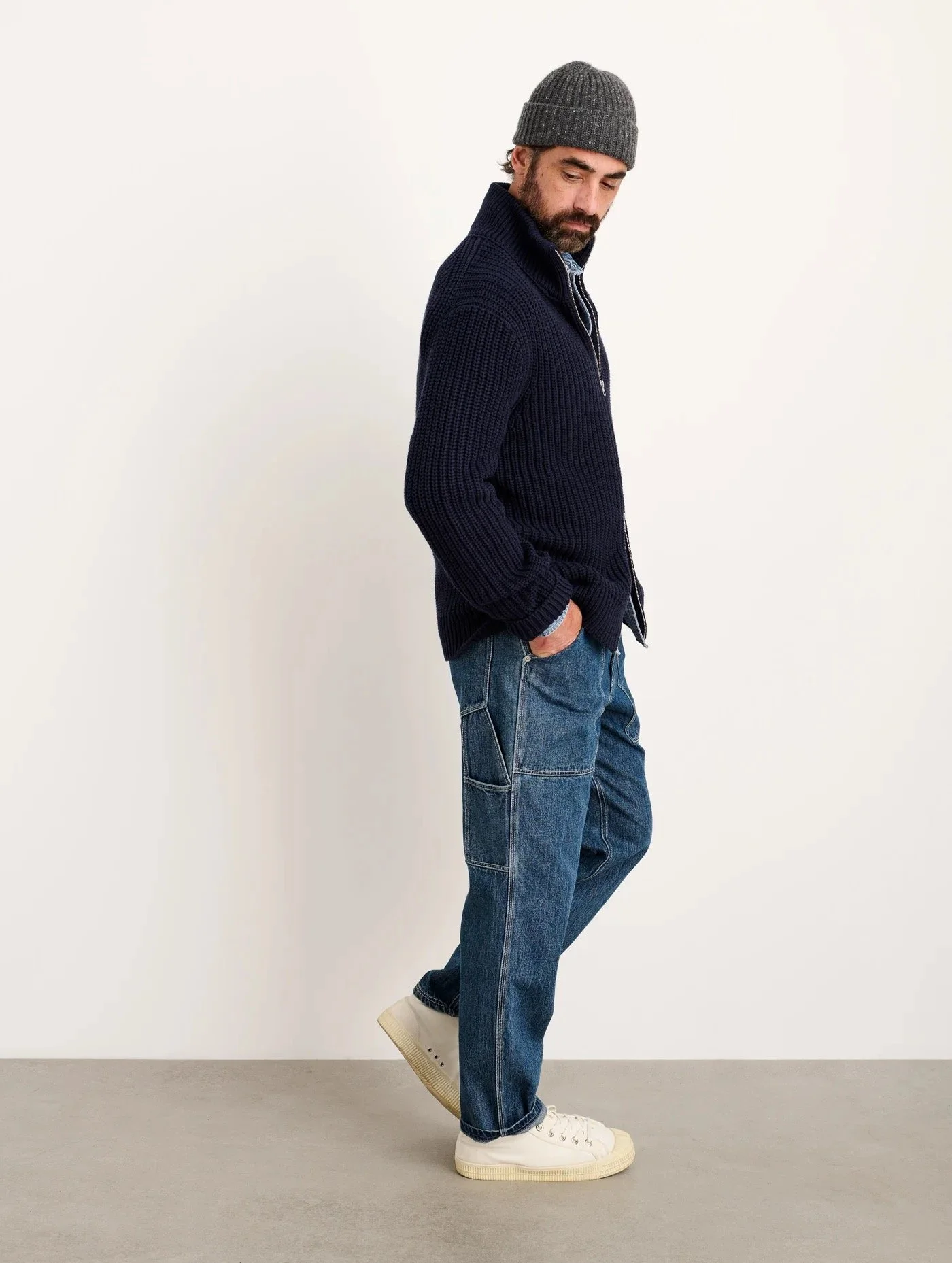 Alex_Mill_Wright_Cardigan_Dark_Navy_2.jpeg