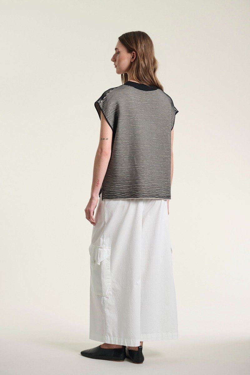 Bitte_Kai_Rand_Saku_Blouse_Pintucks_Stripe_Black_Ivory_White_3.jpg