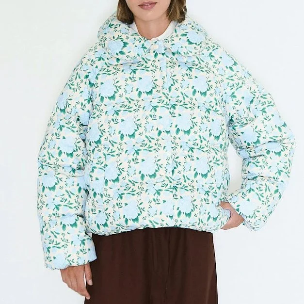 Tiny_Big_Sister_Small_Roses_Short_Jacket_4a.jpg