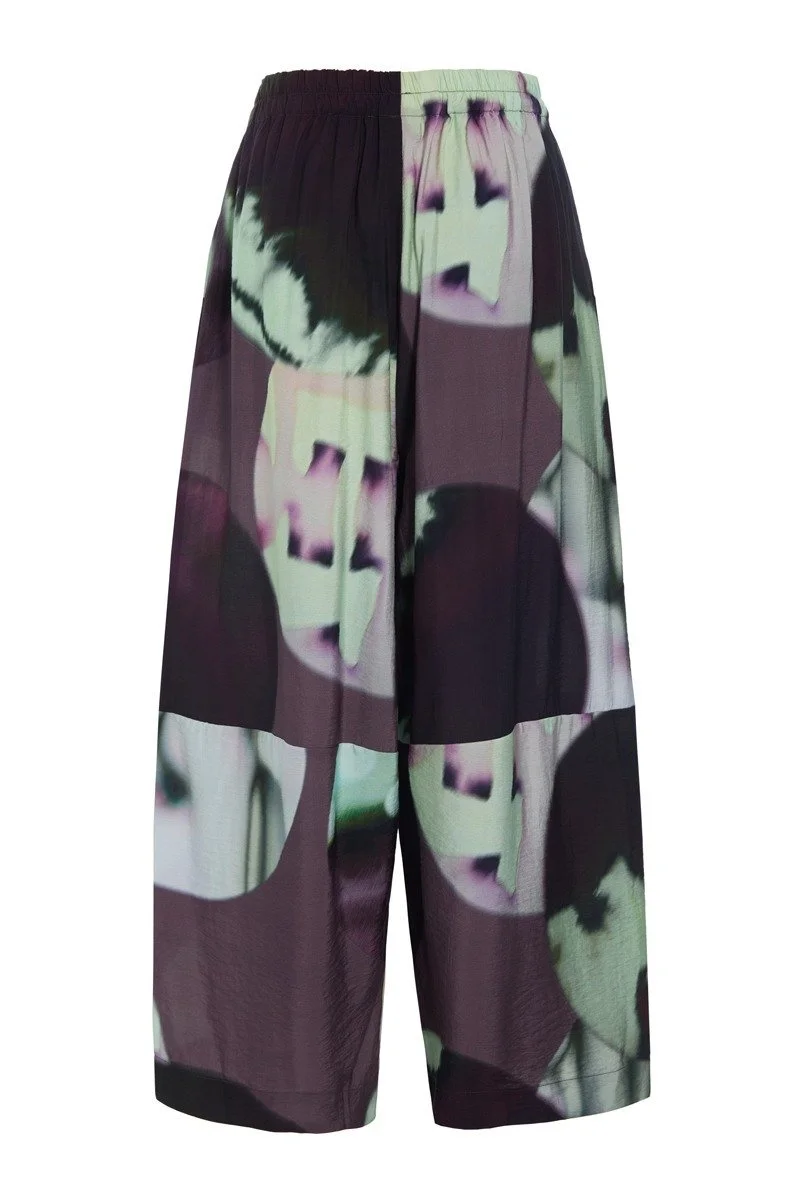 Bitte_Kai_Rand_Tsuki_Wide_Pants_Lunar_Eclipse_6.jpg