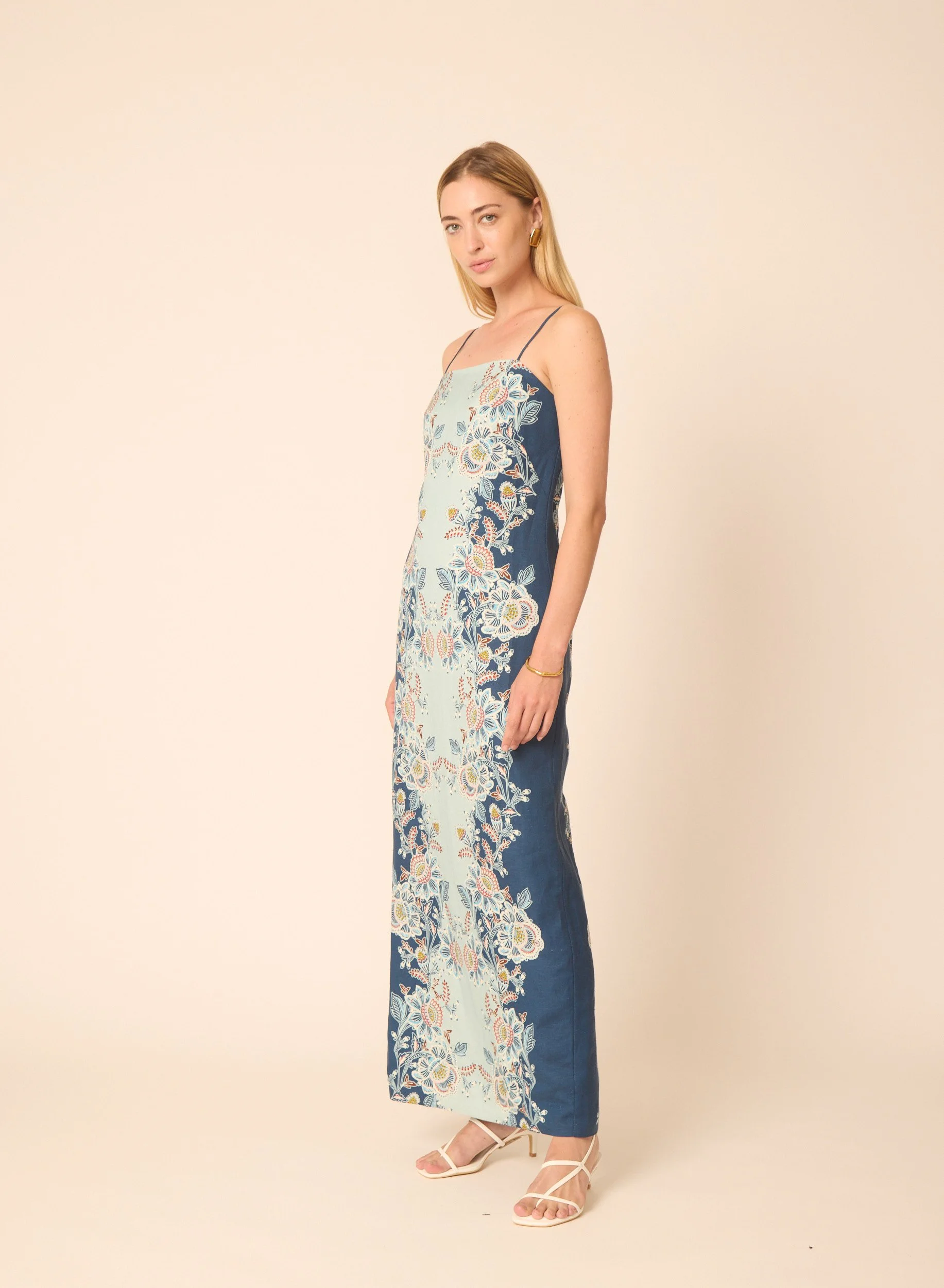 Gilner_Farrar_Flyn_Dress_Floral_Vines_3.jpeg