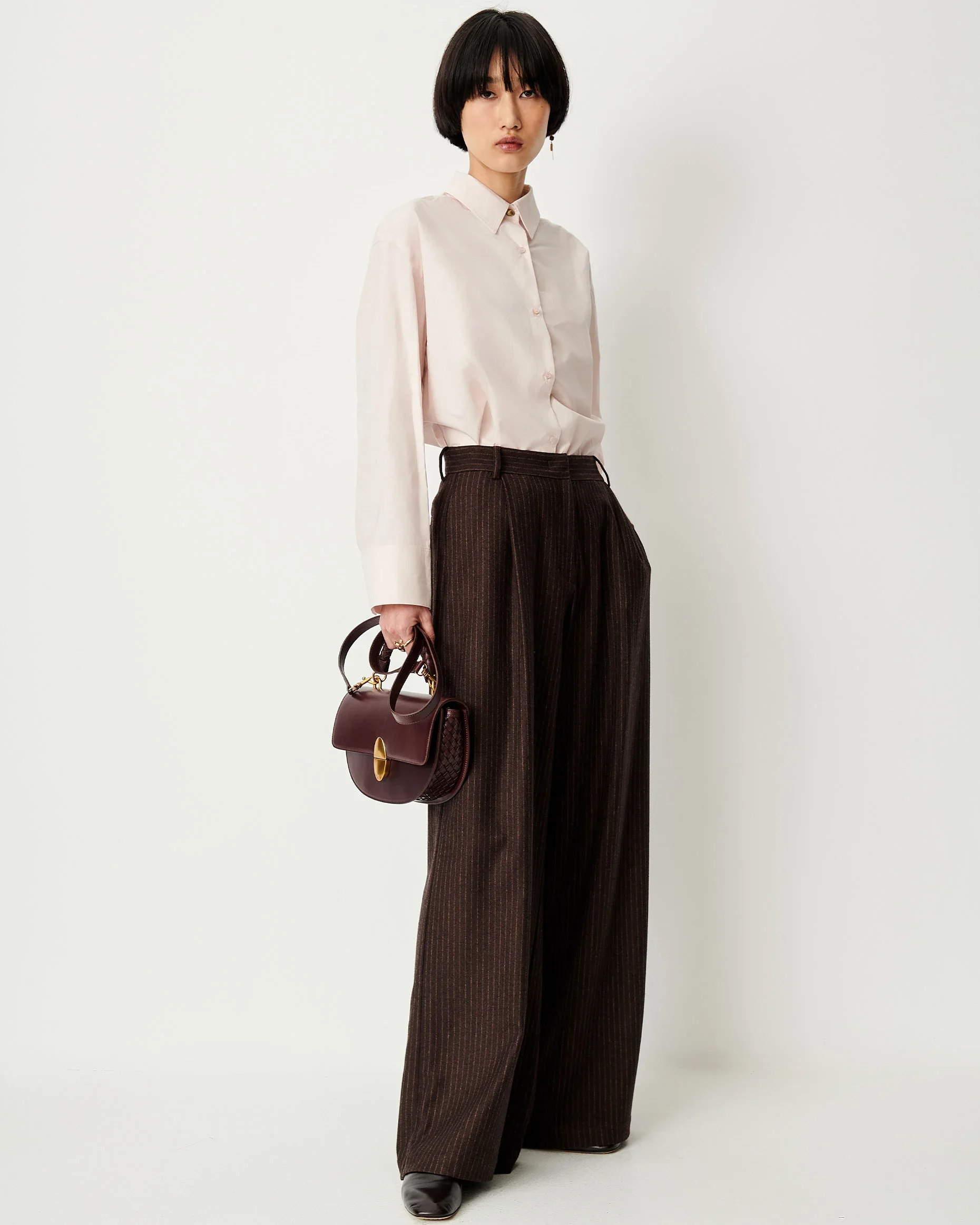 Sessun_Orozco_Pants_Trousers_Pause_Cafe_Brown_Pinstripe_Stripe_2.webp