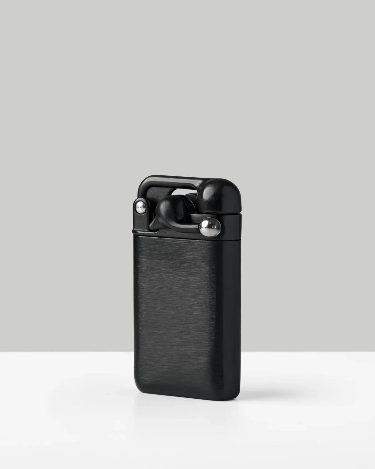 Craighill_swingtop_Lighter_Black_2.webp