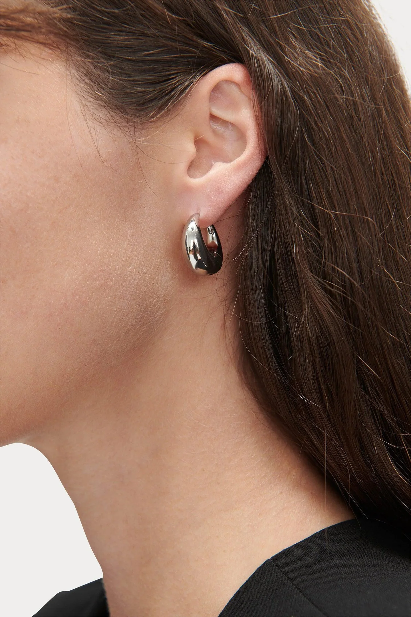 24-1_224W-216_SSV10_Rachel_Comey_Alpha_Hoops_Earrings_Silver_5.jpg