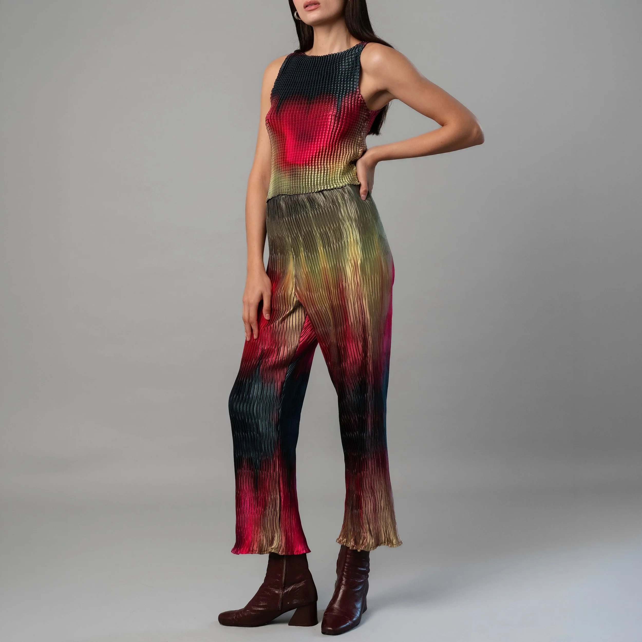 Nin_Studio_Simple_Pleat_Pant_Vermis_Print_2aa.jpg