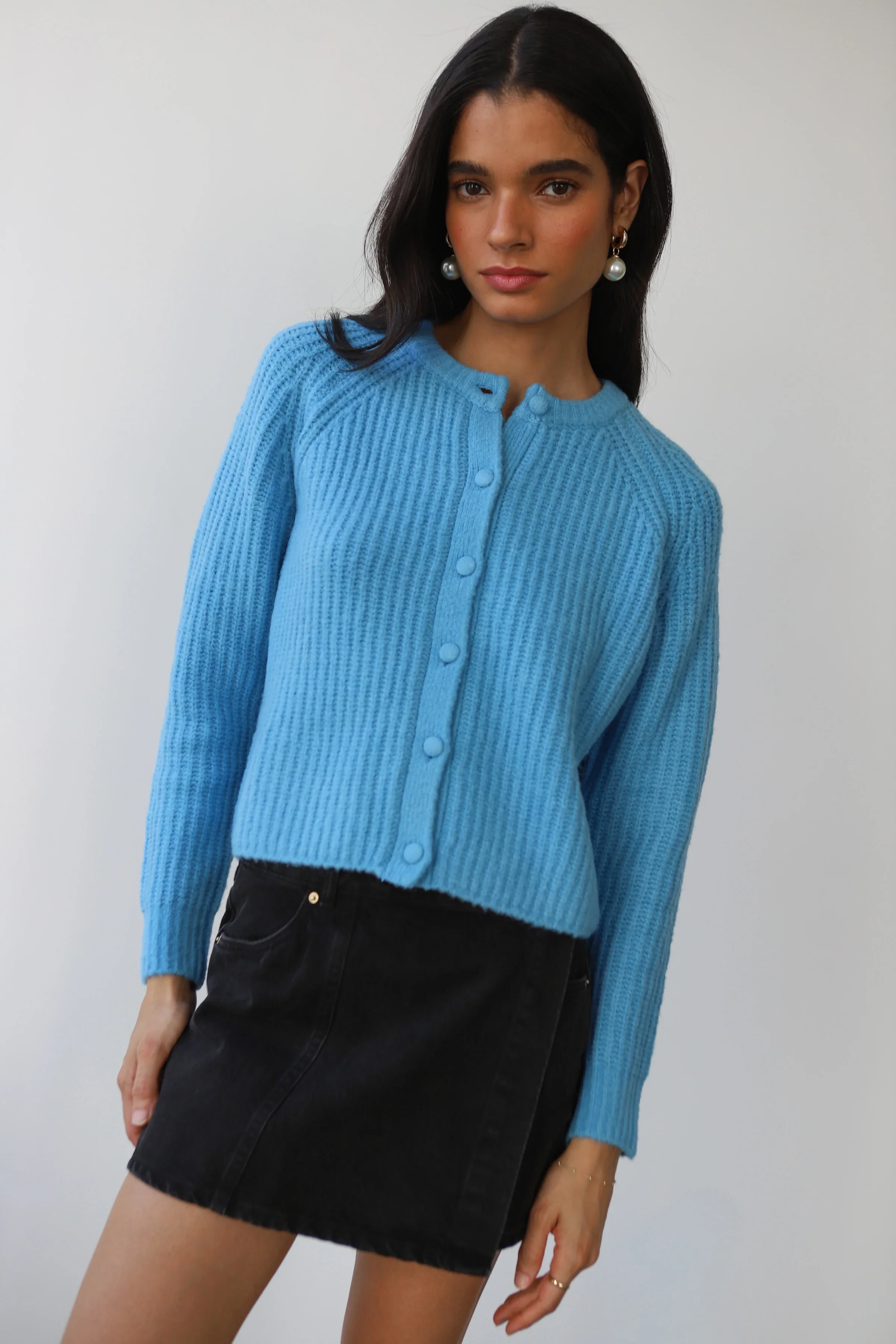 Callahan_Knitwear_Poppy_Cardigan_Capri_Blue_1.webp