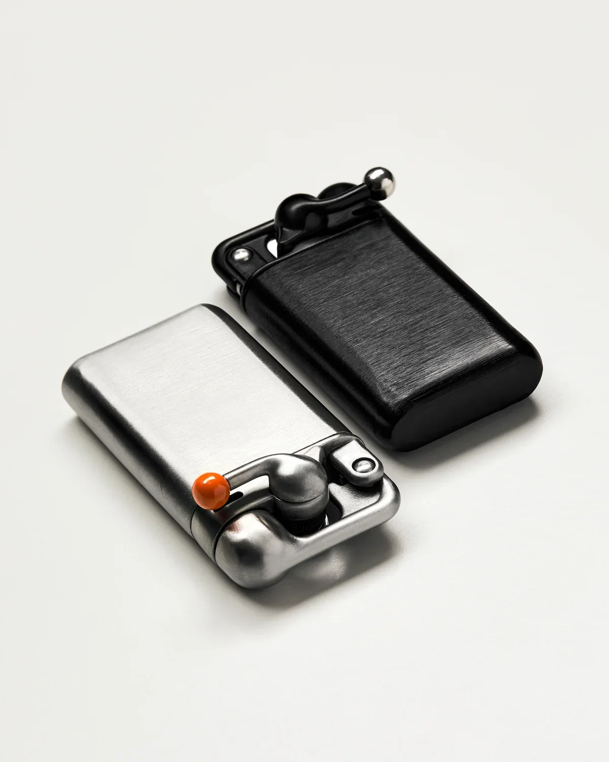 Craighill_swingtop_Lighter_Stainless_Steel_6.webp