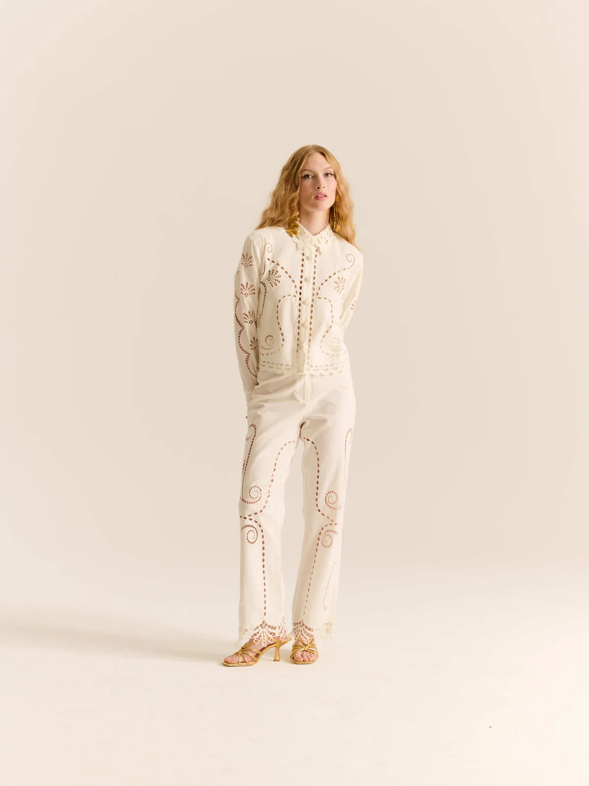 Carolina_K_Lizz_Jacket_Lace_Embroidery_Cream_Ivory_White_5.webp
