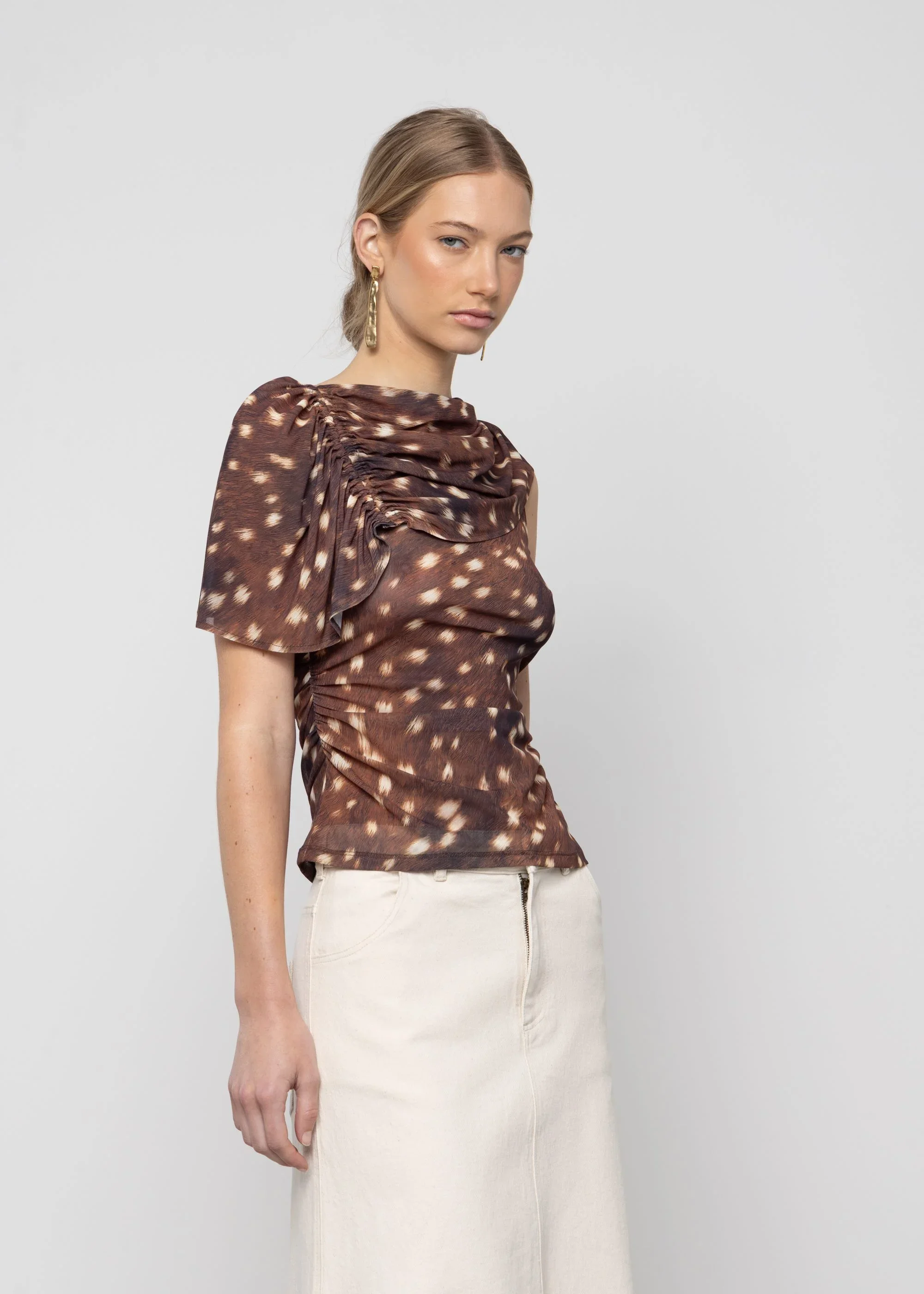 Esthe_Draped_Printed_Top_Deer_Print_Deerskin_Brown_4.webp