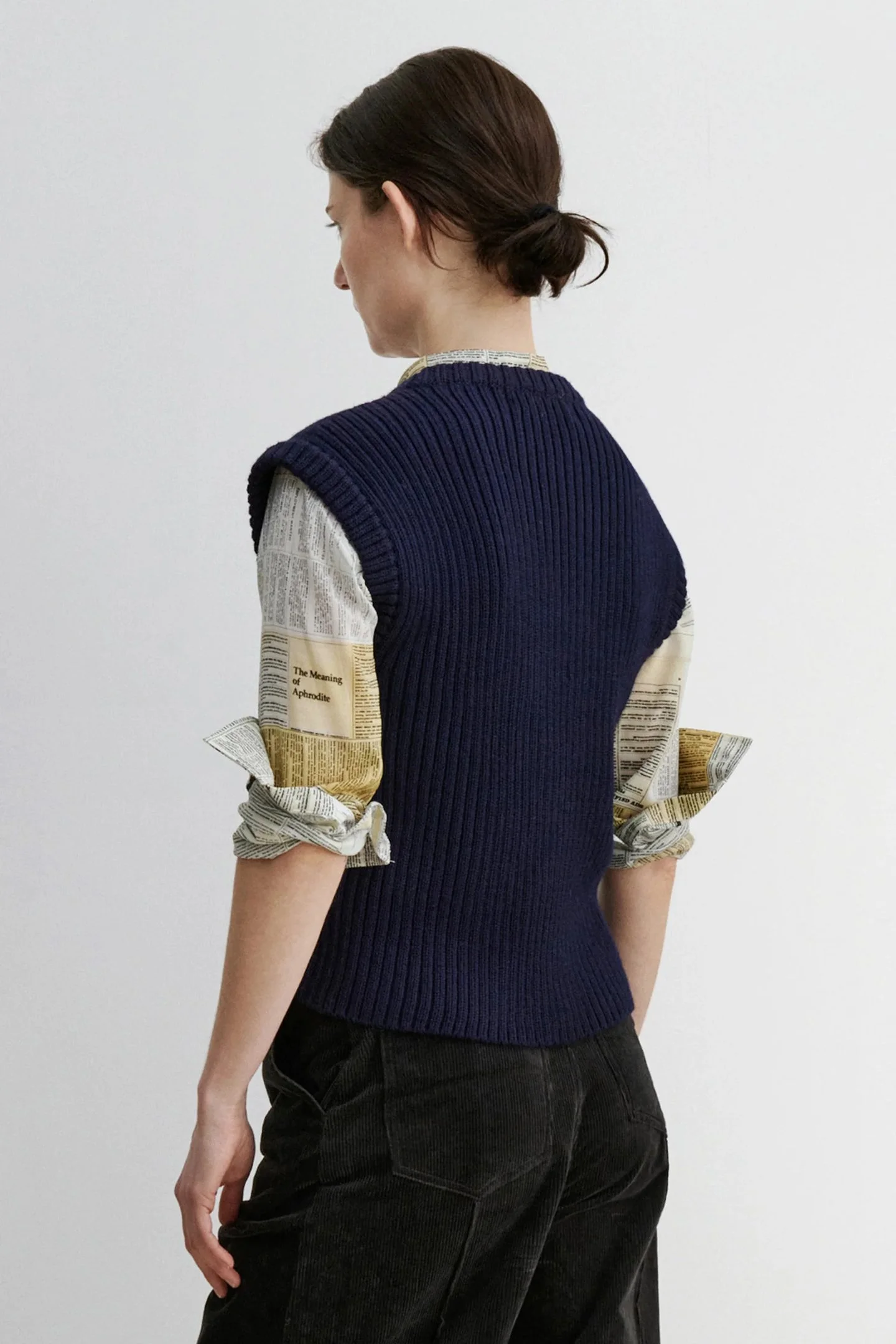 254W-400-K1518_Rachel_Comey_Hilman_Knit_Vest_Navy_Blue_5.jpg