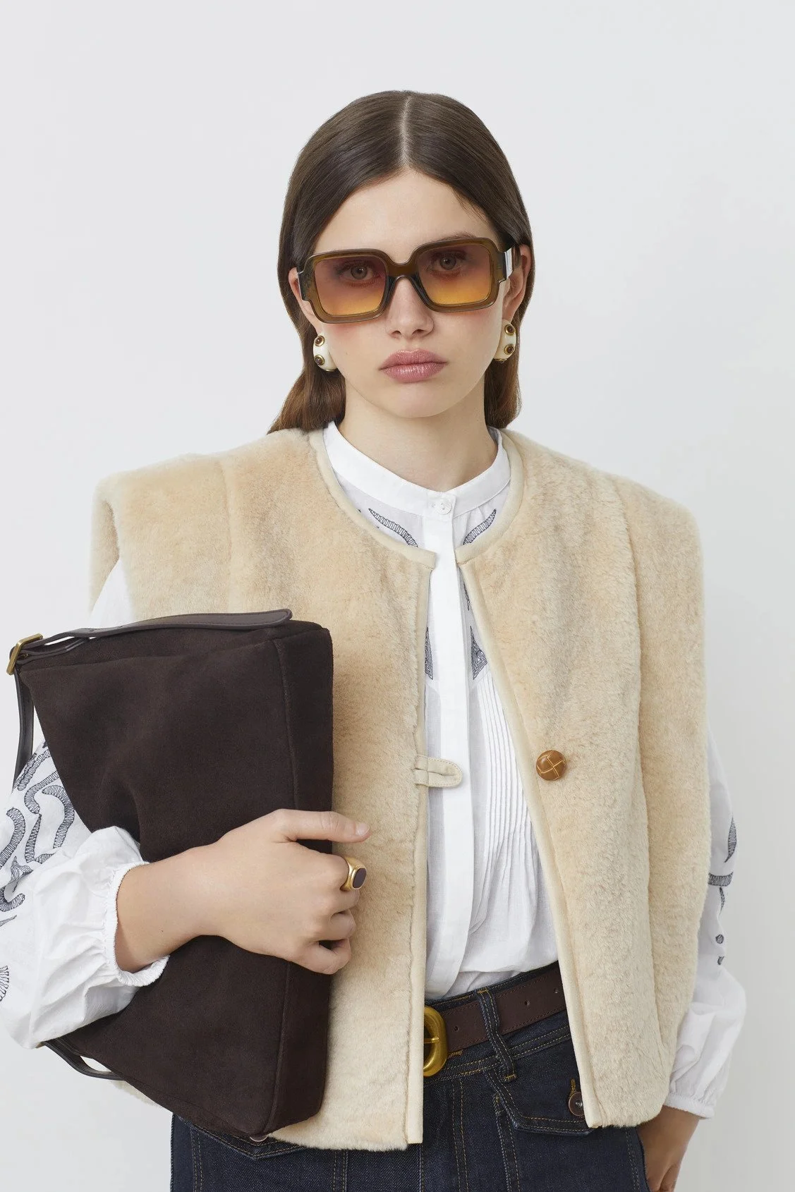 Suncoo_Diego_Vest_Sleeveless_Faux_Fur_Jacket_Beige_2.jpg
