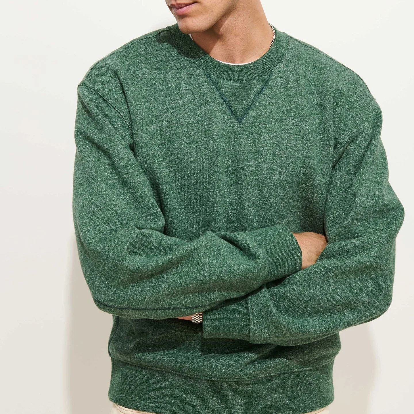 Alex_Mill_Marlon_Sweatshirt_Heather_Pine_2a.jpg