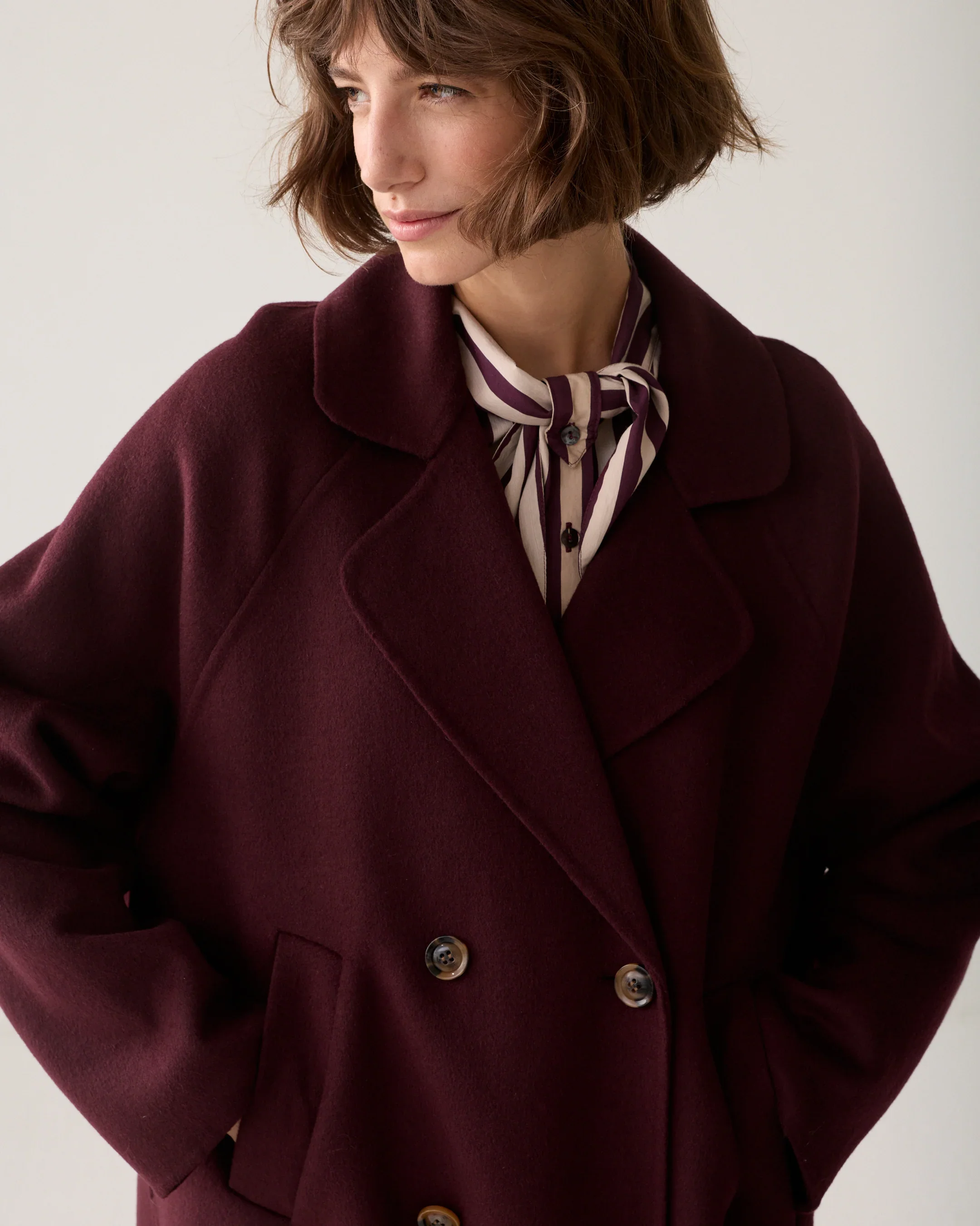 Summum_Classic_Caban_Wool_Jacket_Coat_Burgundy_Rood_2.webp
