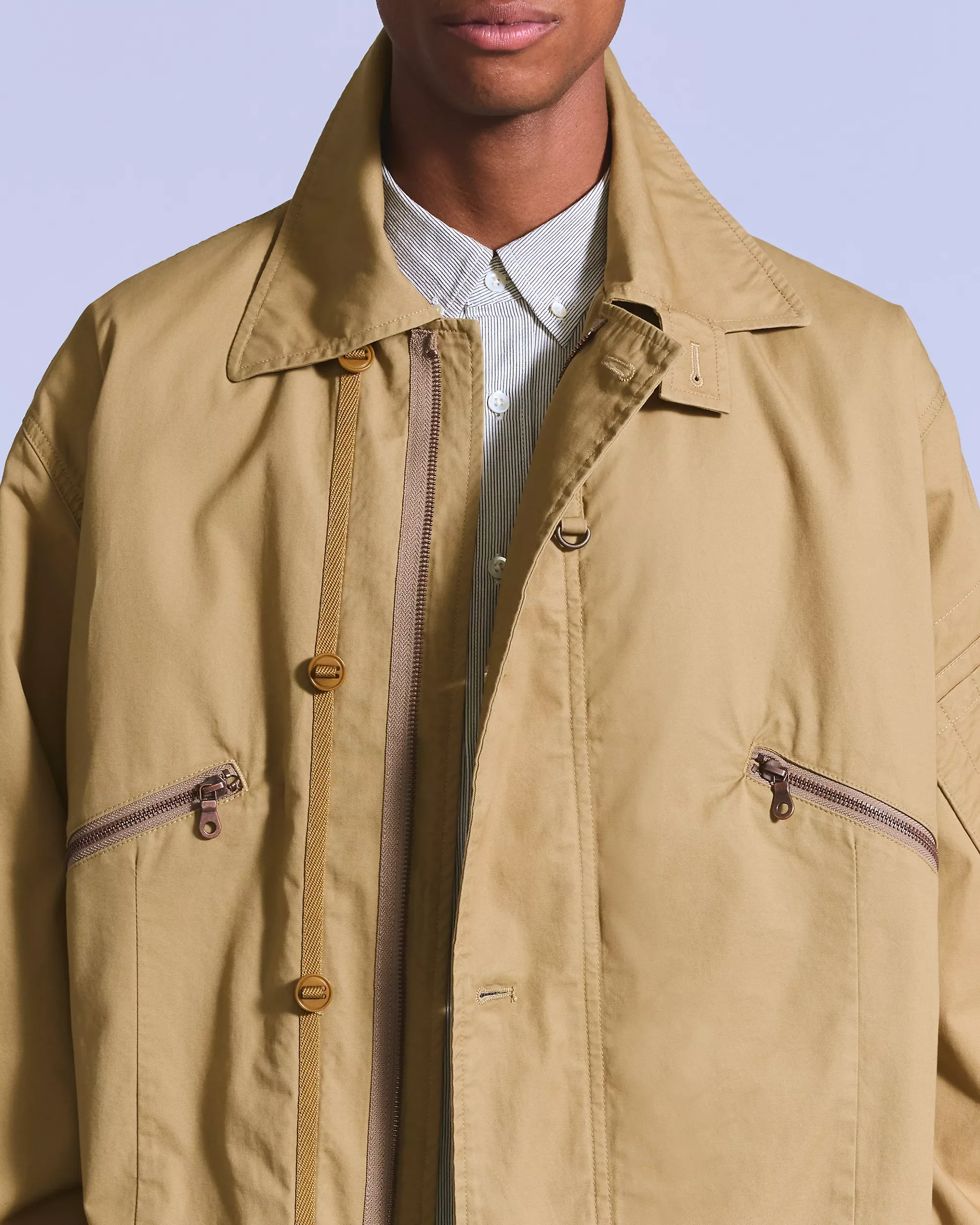 MT_006V1-0000_Levis_Blue_Tab_Pilot_Jacket_Gold_6.webp