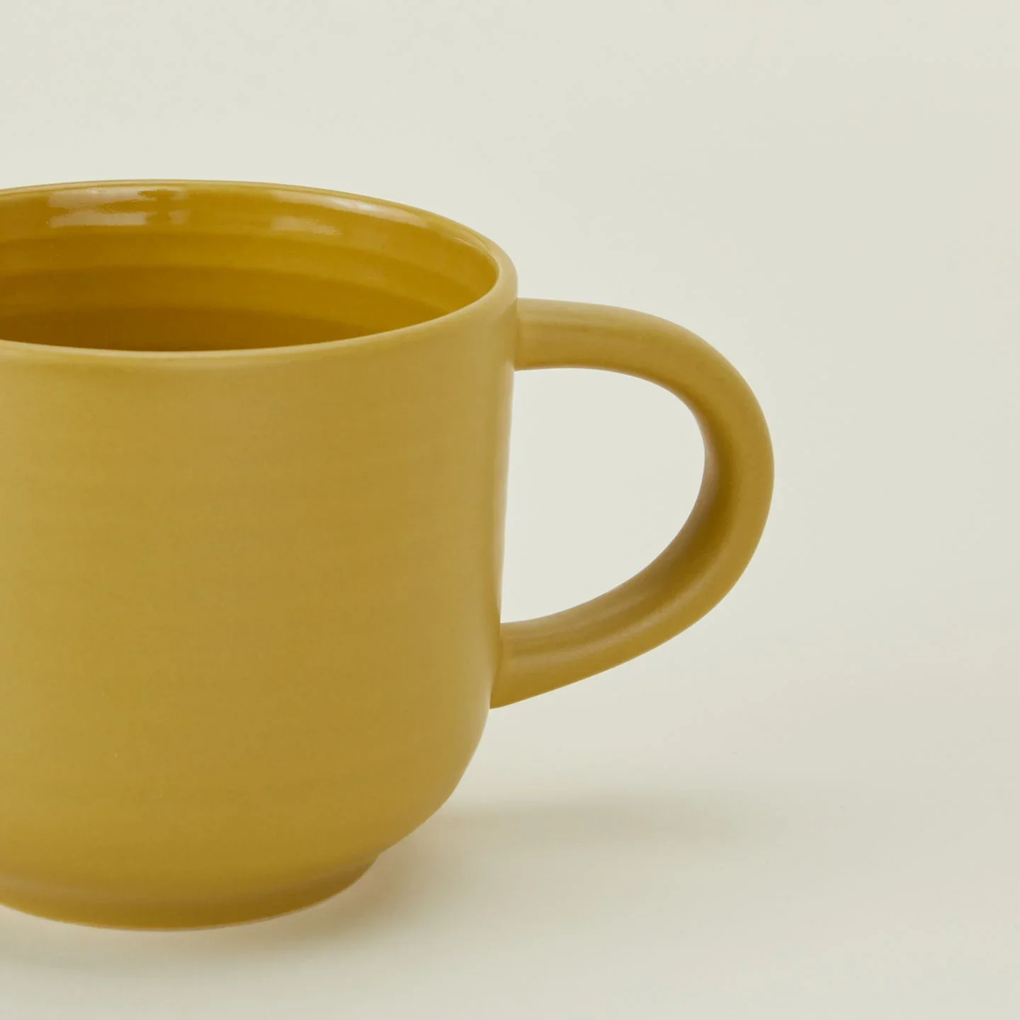 Hawkins_New_York_Essential_Mug_Mustard_3.webp